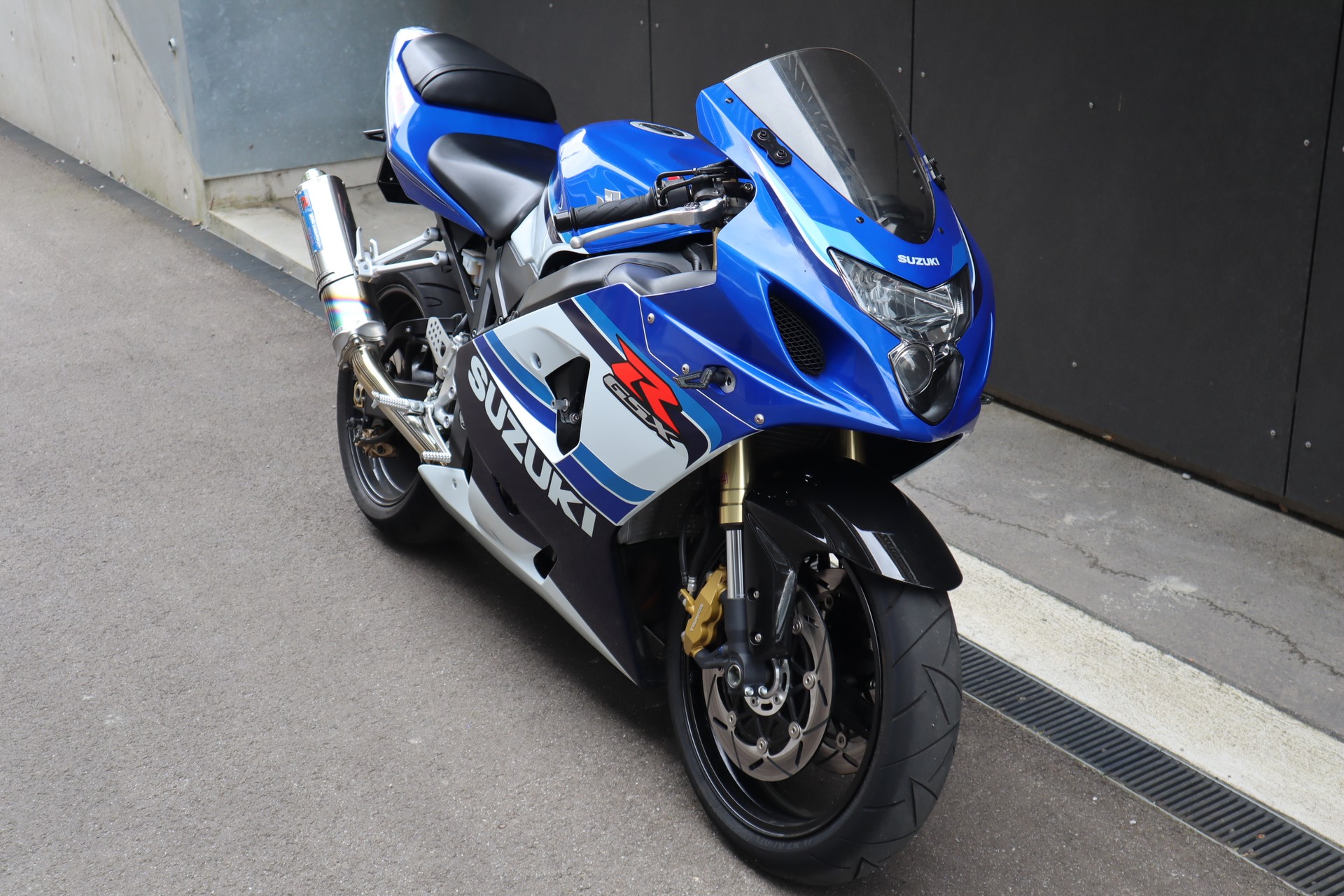 SUZUKI GSX-R 750 K5 Anniversary-image-1