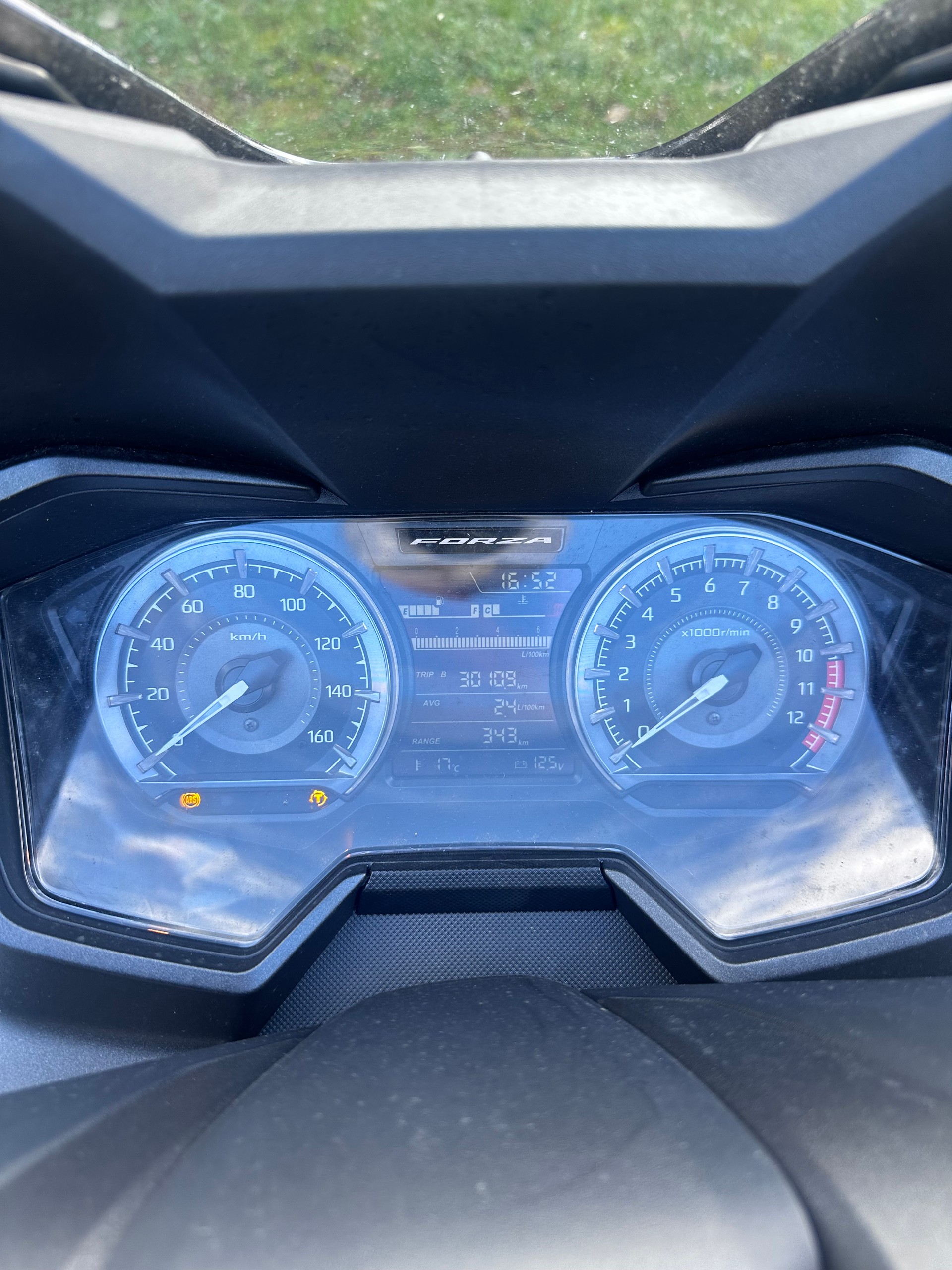 HONDA FORZA 125