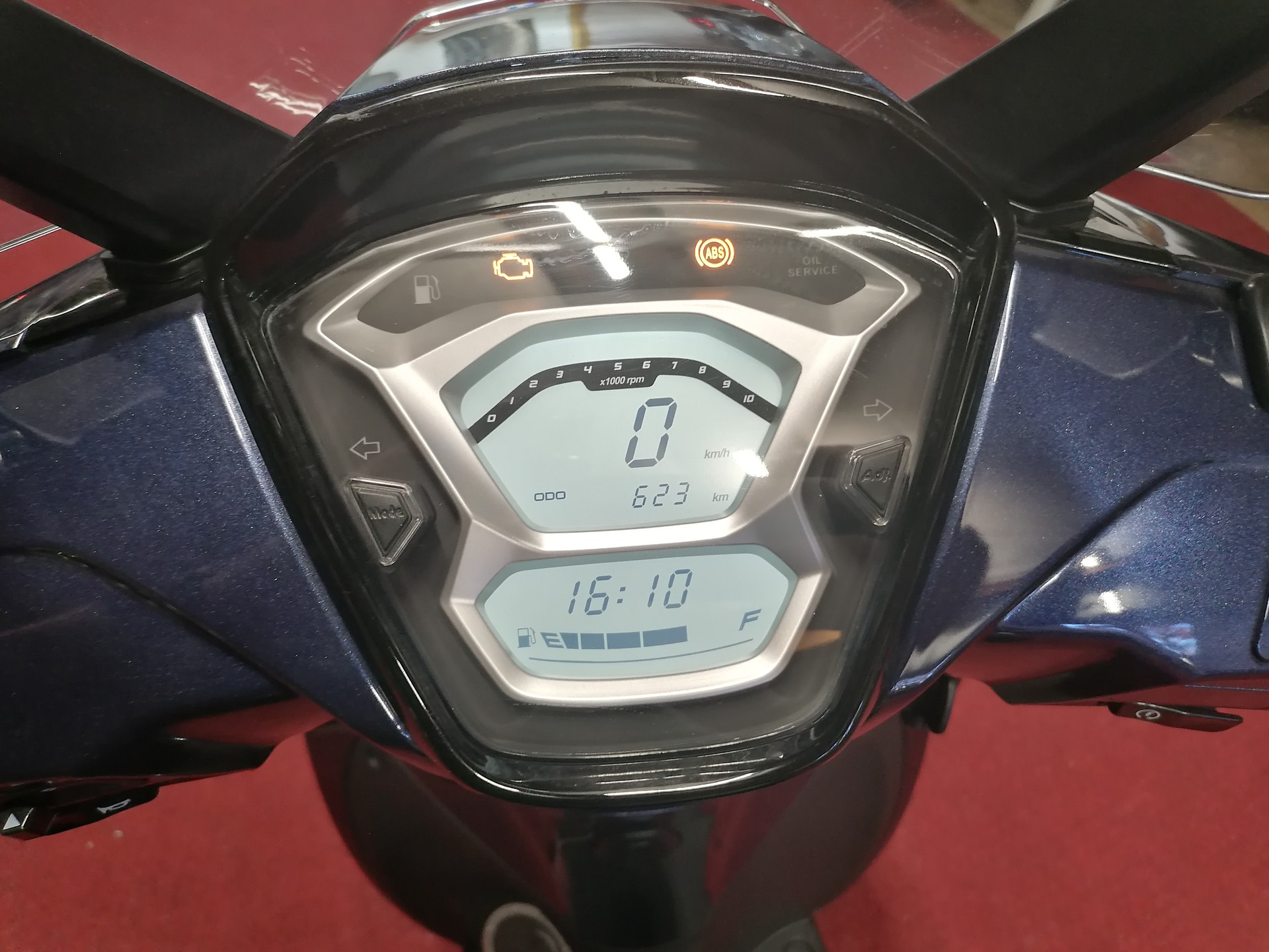 KYMCO People S 125i ABS Topcase/Windschild-image-5