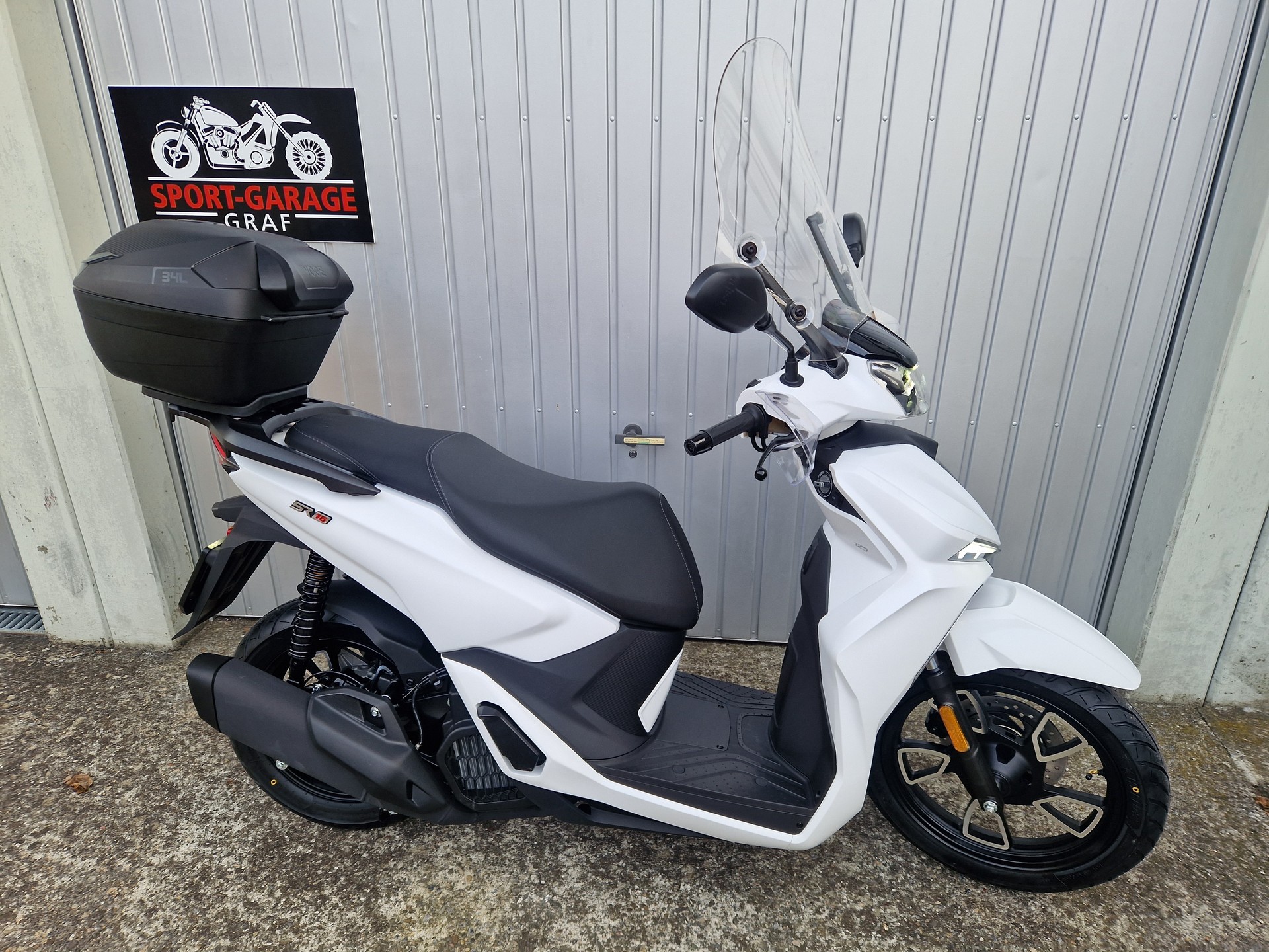 VOGE SR 16 Comfort Vollaustattung-showroom-element-1
