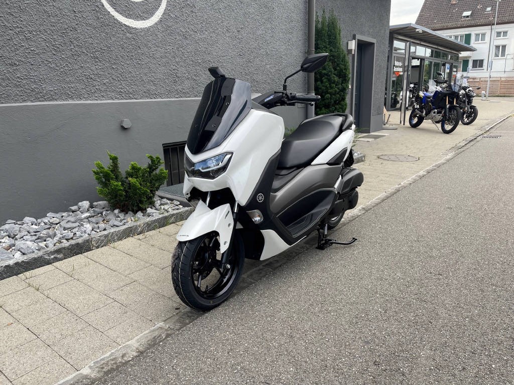 YAMAHA NMAX 125 ABS-showroom-element-1