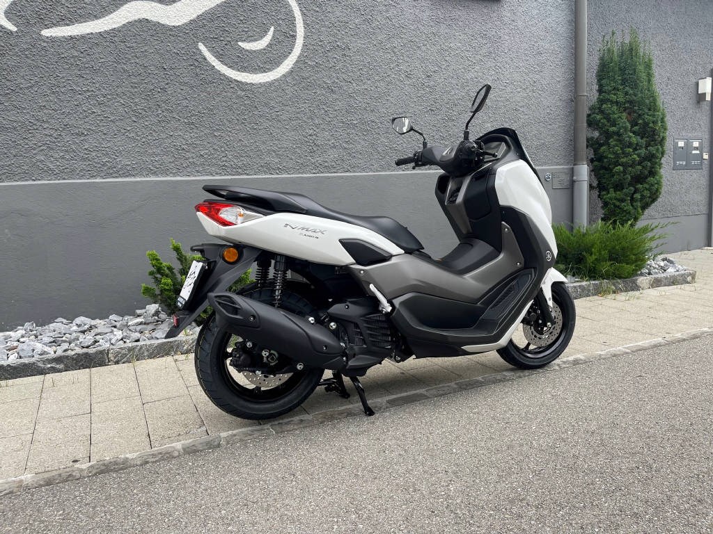 YAMAHA NMAX 125 ABS-showroom-element-3