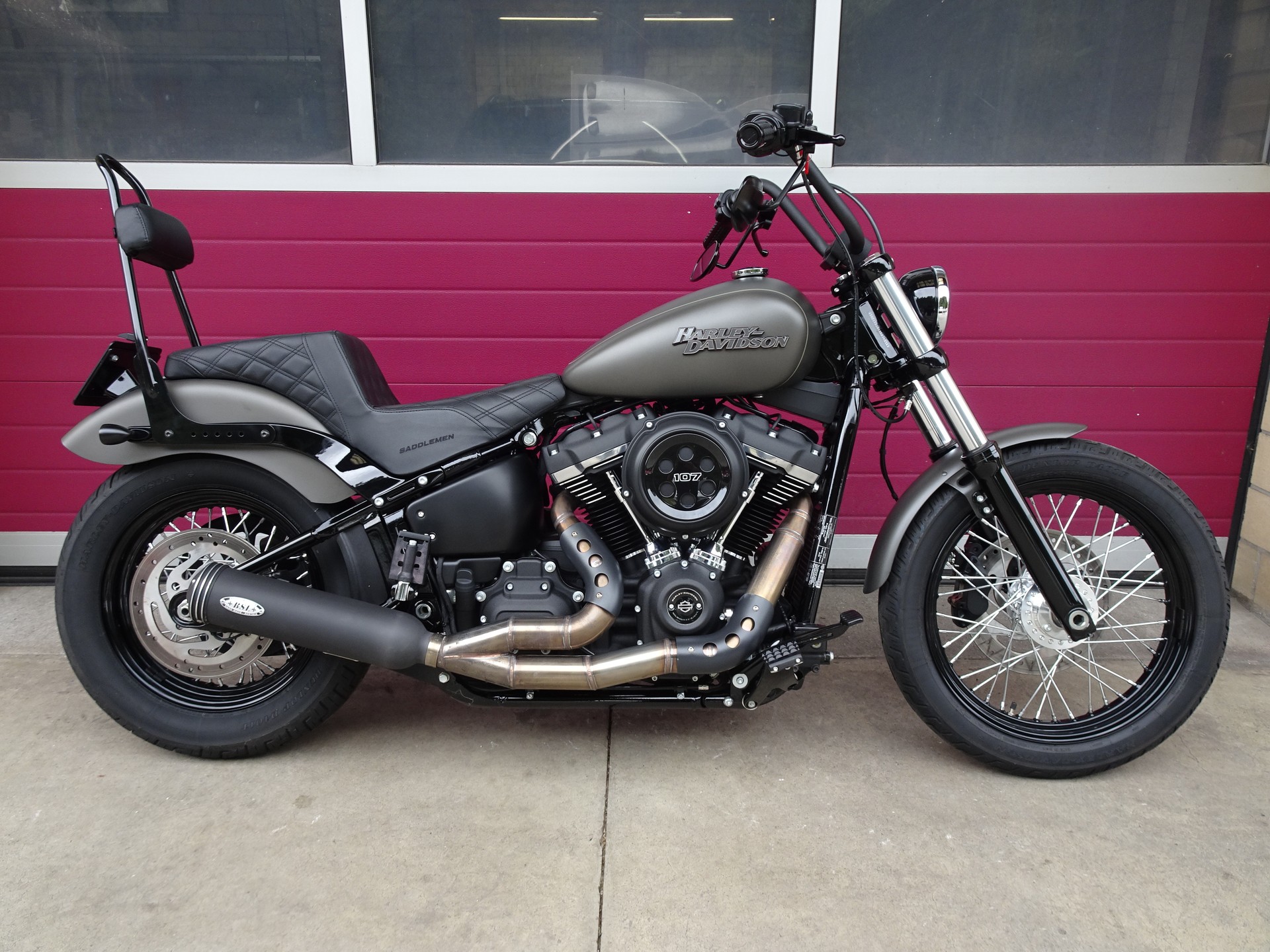 HARLEY-DAVIDSON FXBB Street Bob 107 ABS