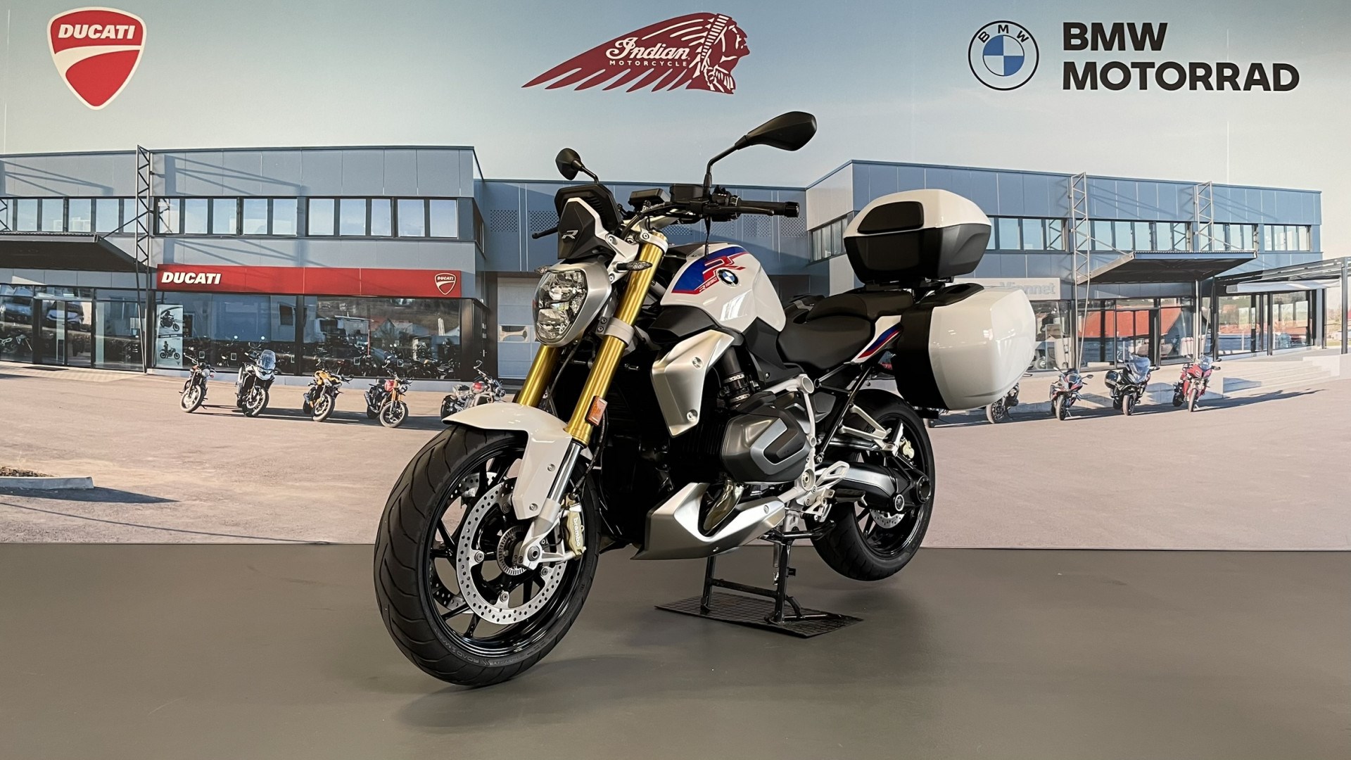 BMW R 1250 R Sport Extension de garantie constructeur + 2ans-showroom-element-2