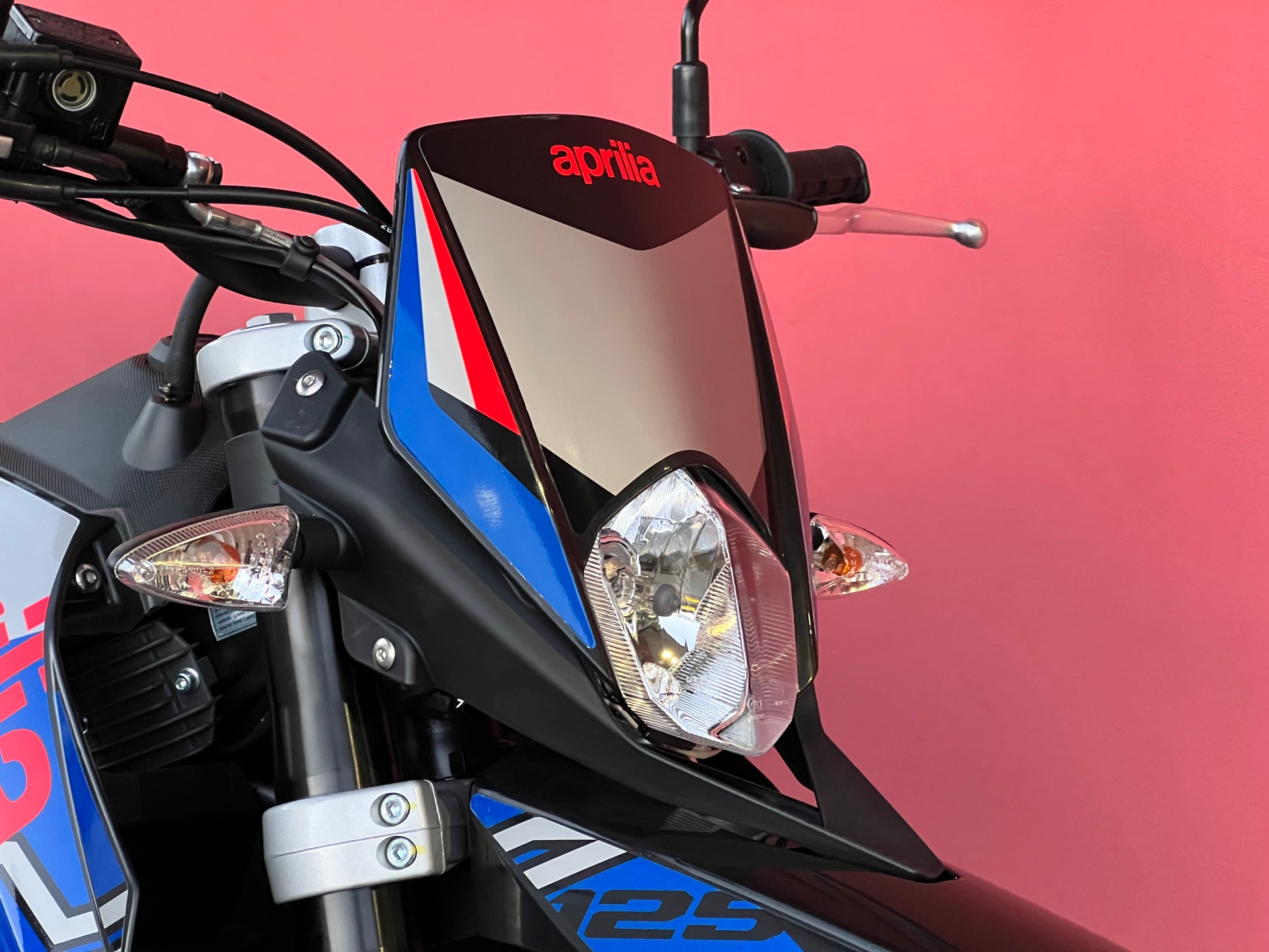 APRILIA SX 125-showroom-element-2
