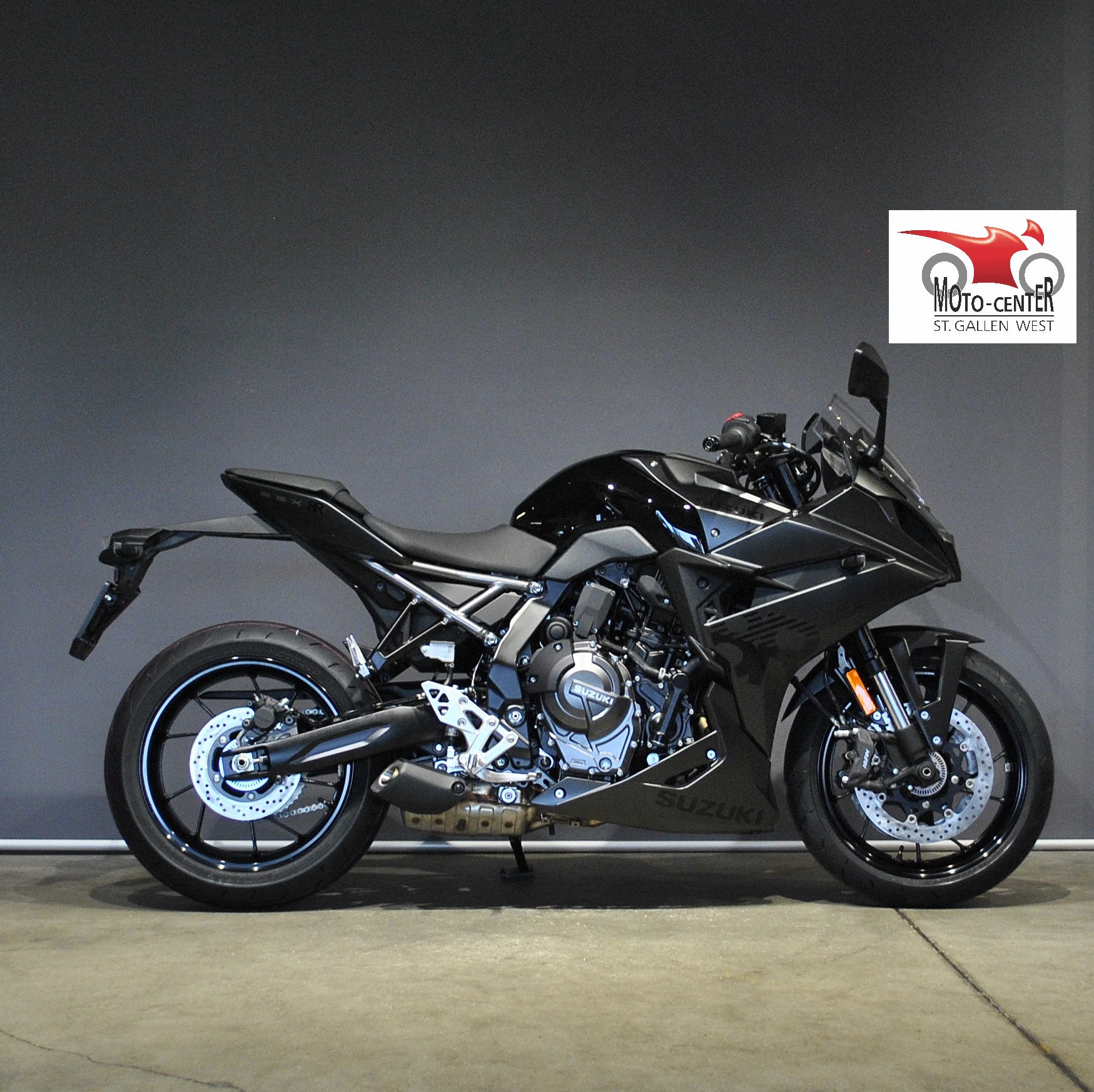 SUZUKI GSX 8R-image-1