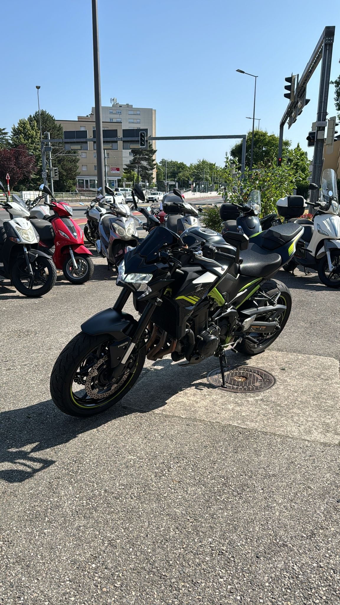 KAWASAKI Z 900 Performance-image-1