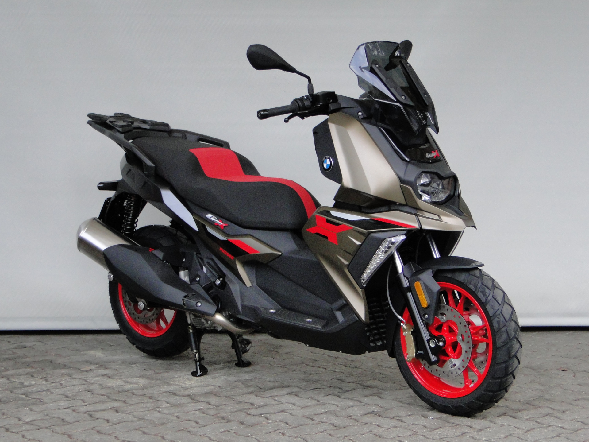 BMW C 400 X 3 Jahre / 30'000km Gratisservice-image-2
