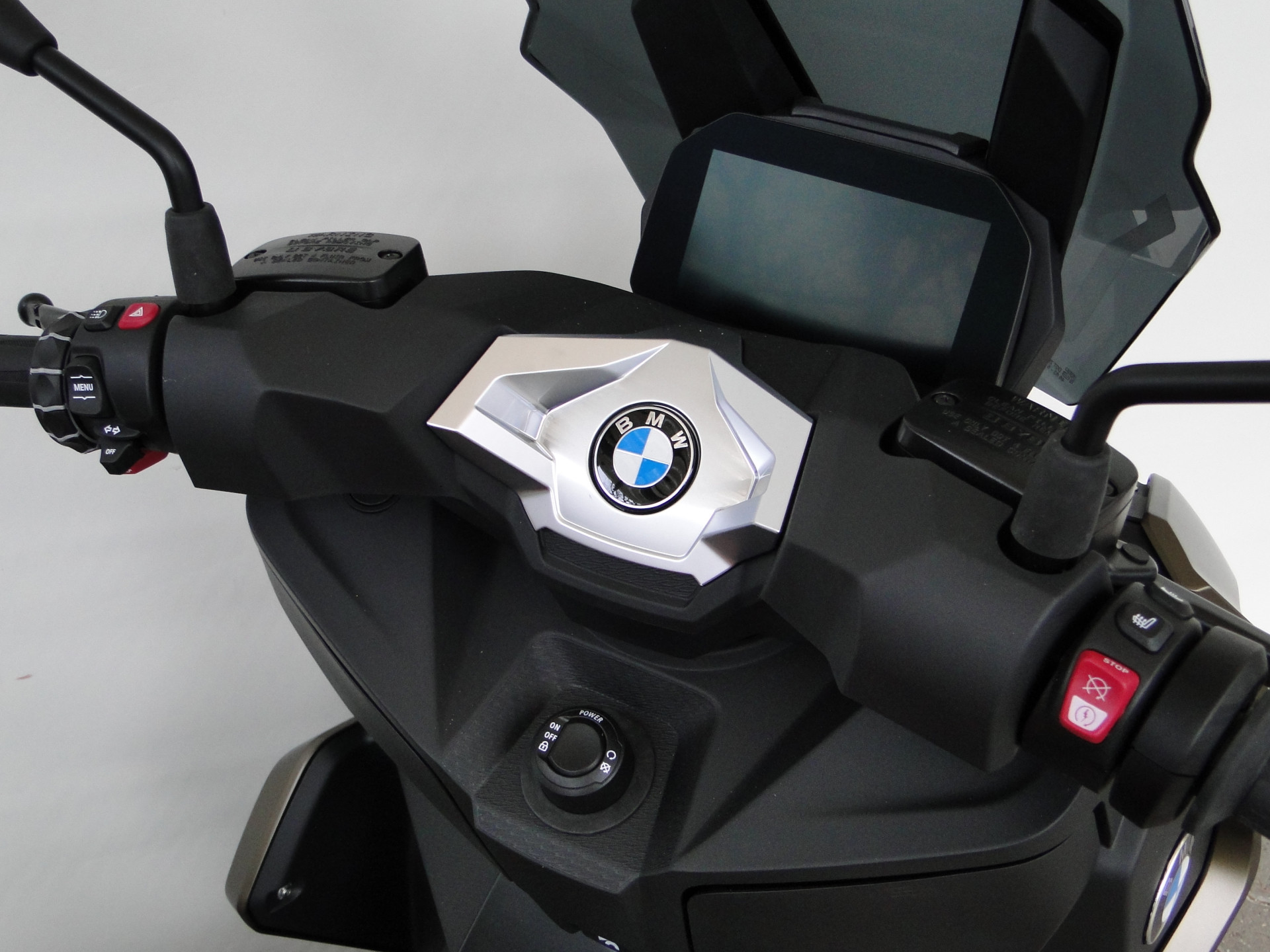 BMW C 400 X 3 Jahre / 30'000km Gratisservice-image-4
