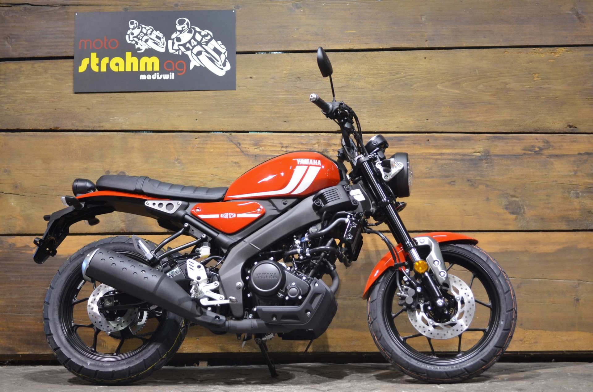 YAMAHA XSR 125 ABS