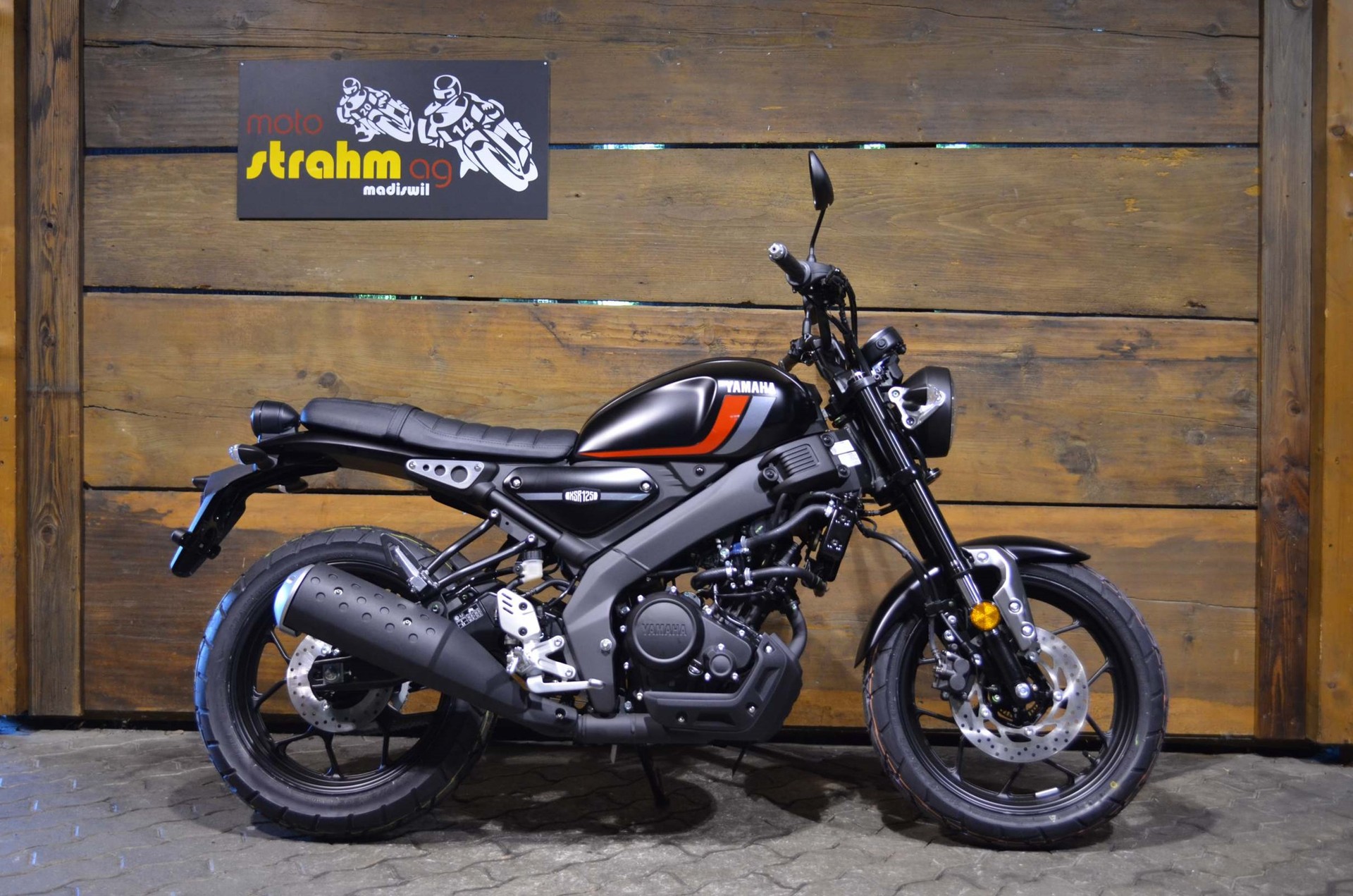 YAMAHA XSR 125 ABS