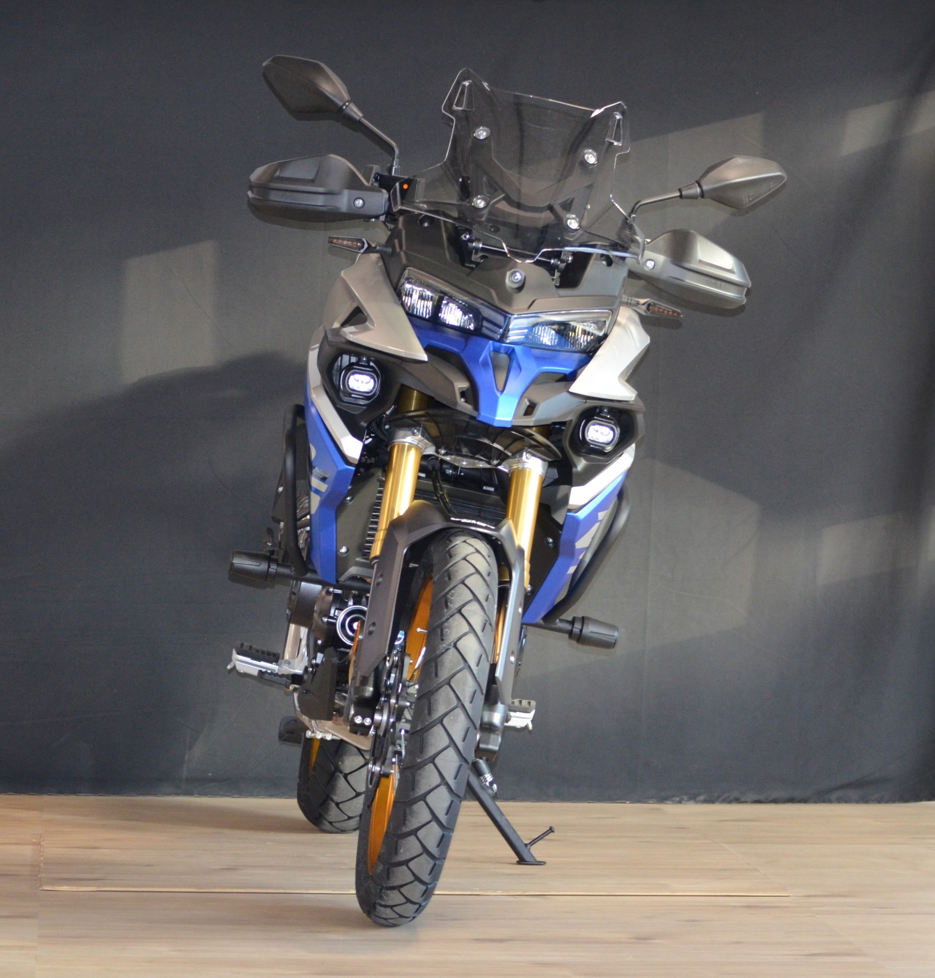 VOGE 525 DSX-image-4