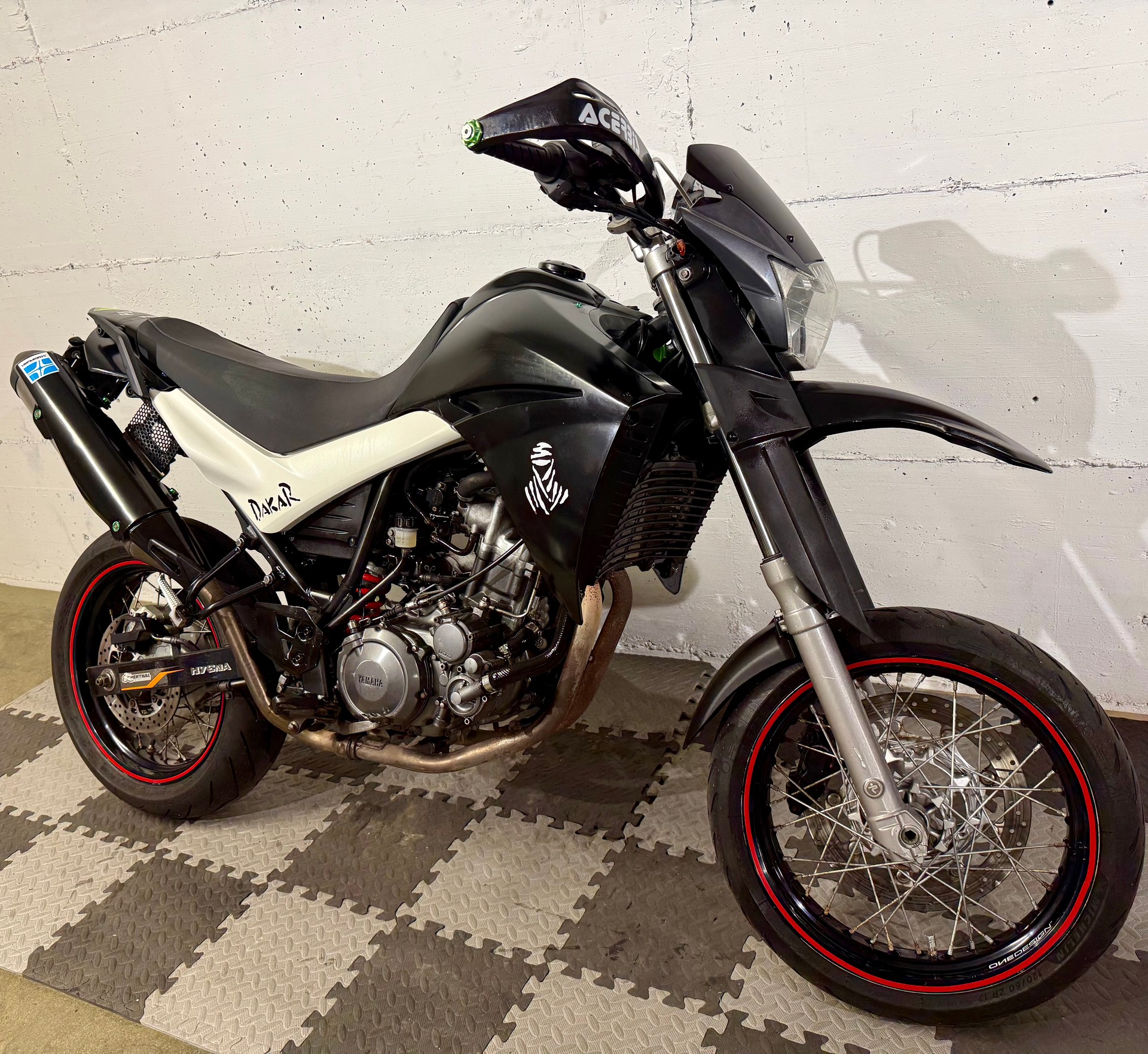 YAMAHA XT 660 X Supermotard-showroom-element-2