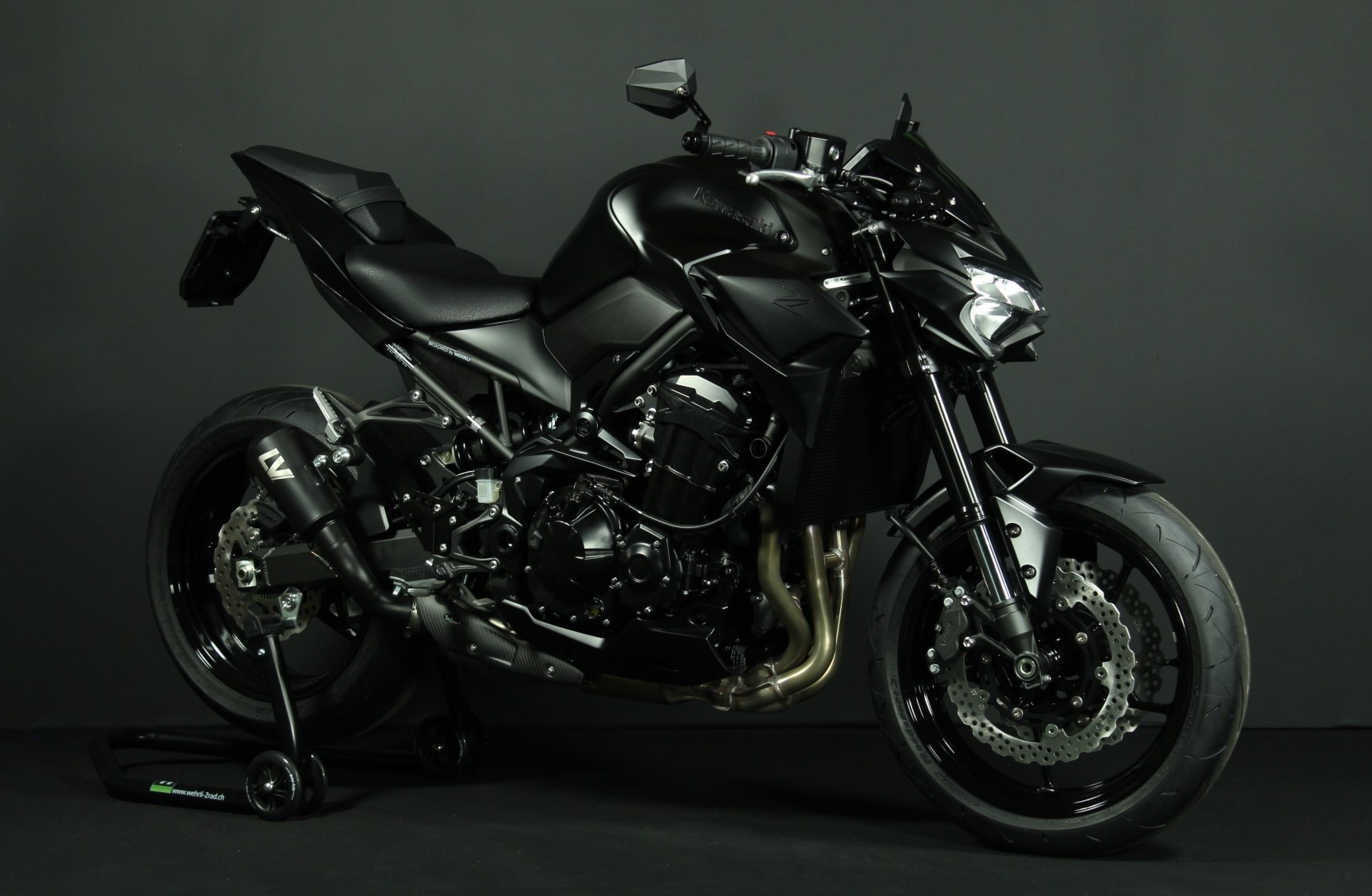 KAWASAKI Z 900 (92/70/35 KW) *Black Edition* Level 3-image-2