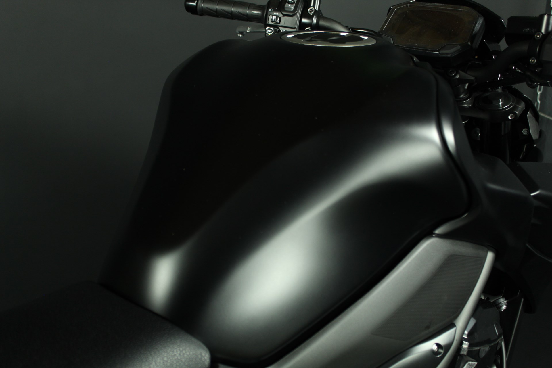 KAWASAKI Z 900 (92/70/35 KW) *Black Edition* Level 3-image-6