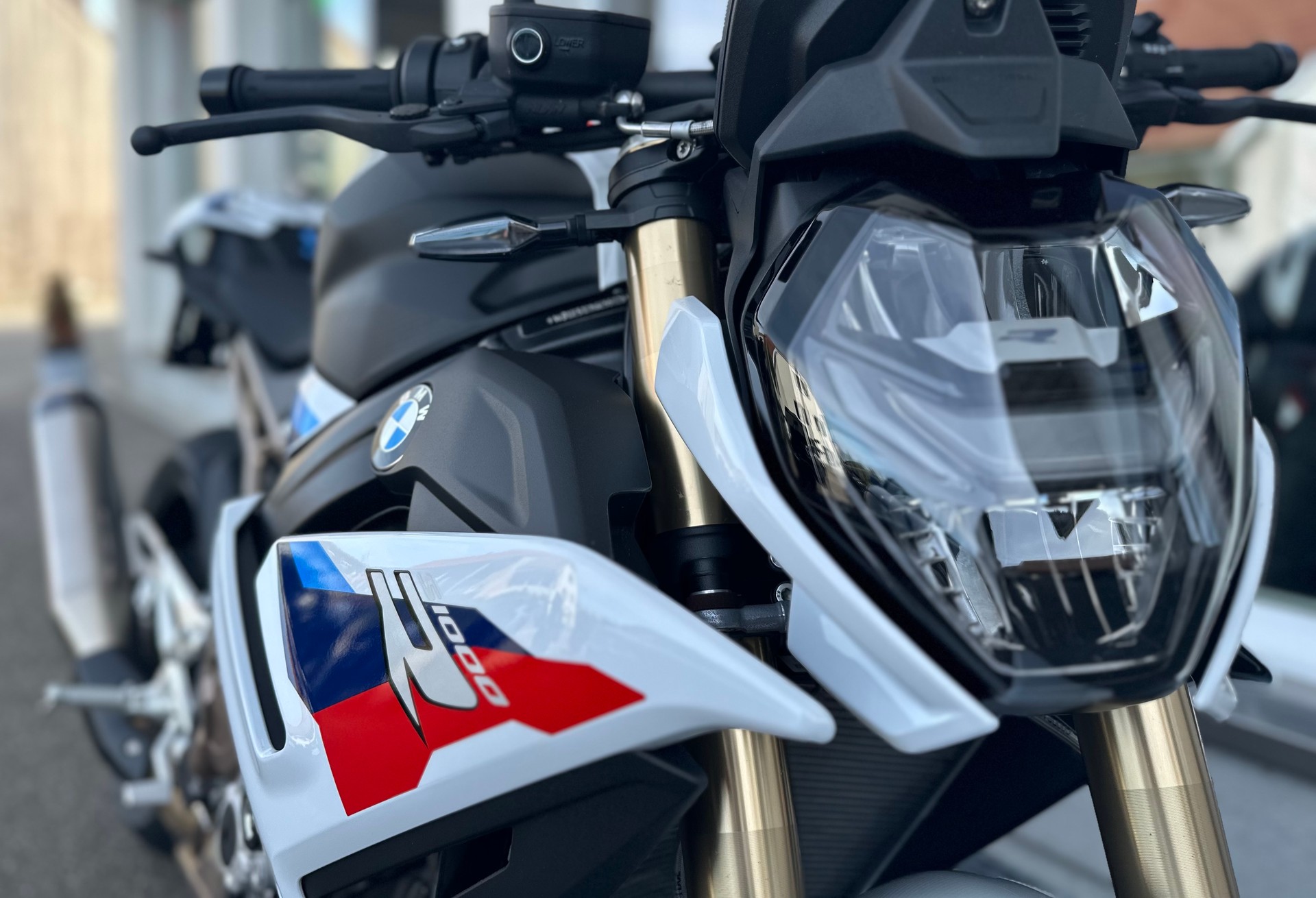 BMW S 1000 R *CARBON*-FELGEN-showroom-element-3