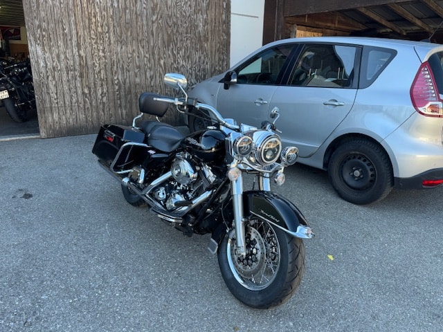 HARLEY-DAVIDSON FLHRCI Road King Classic-image-6