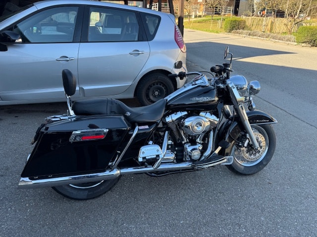 HARLEY-DAVIDSON FLHRCI Road King Classic-image-0
