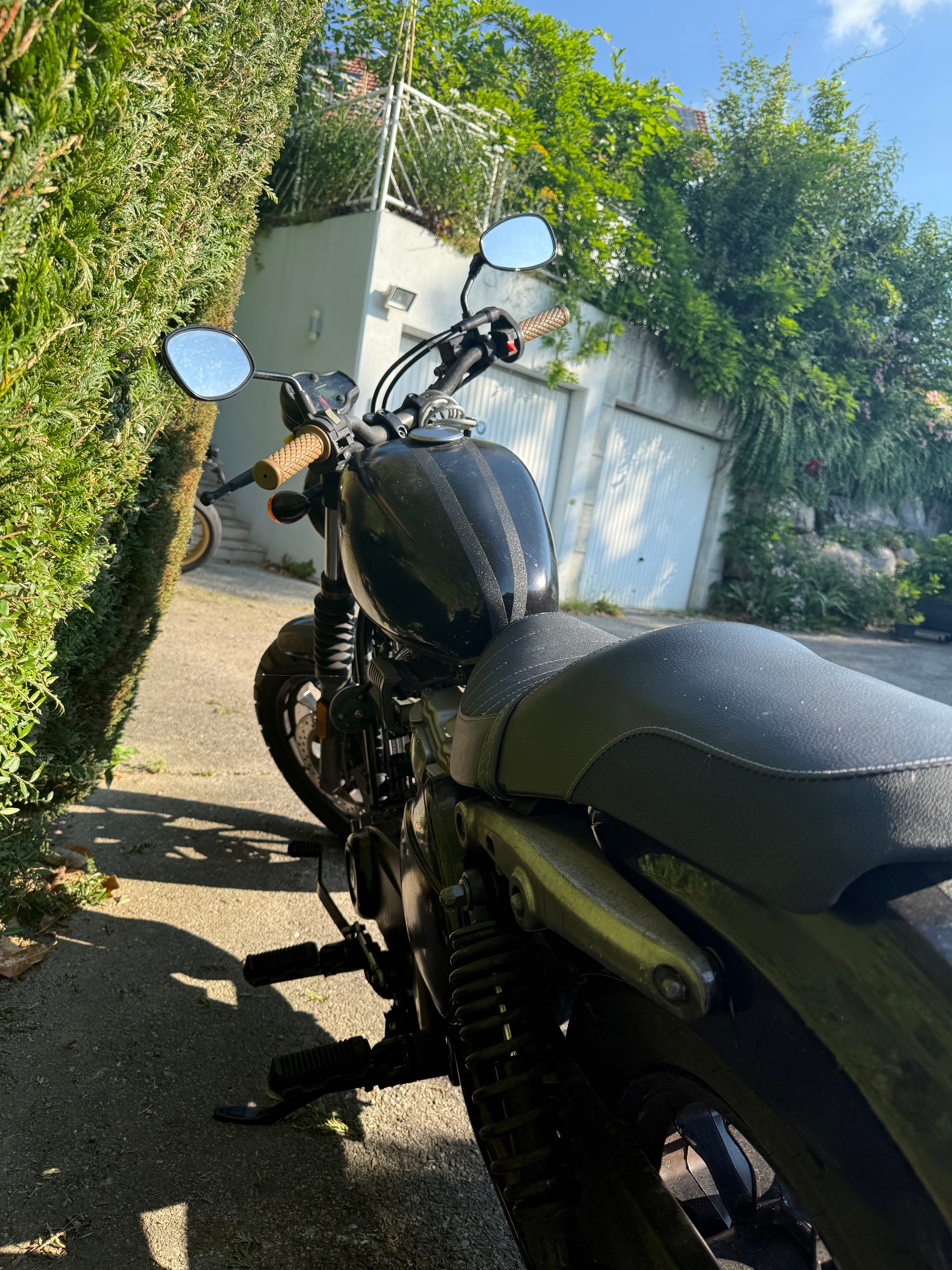 HYOSUNG GV 125-image-1