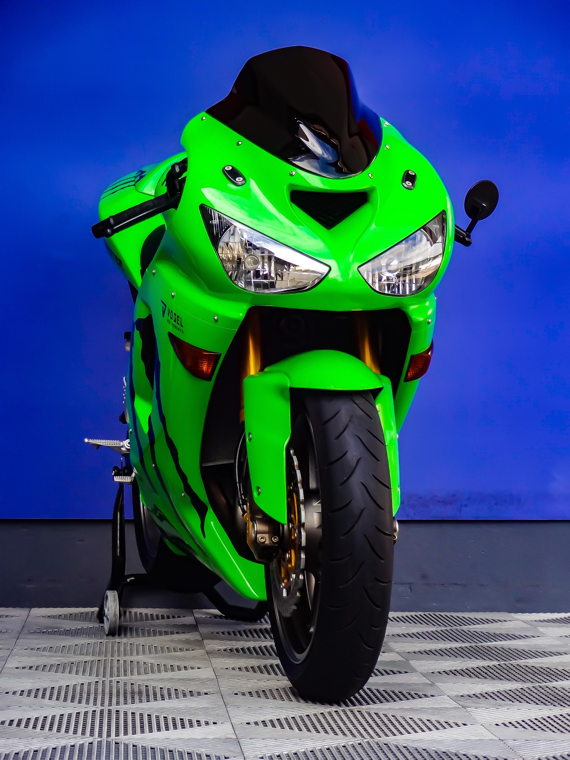 KAWASAKI Ninja ZX-6RR-showroom-element-2