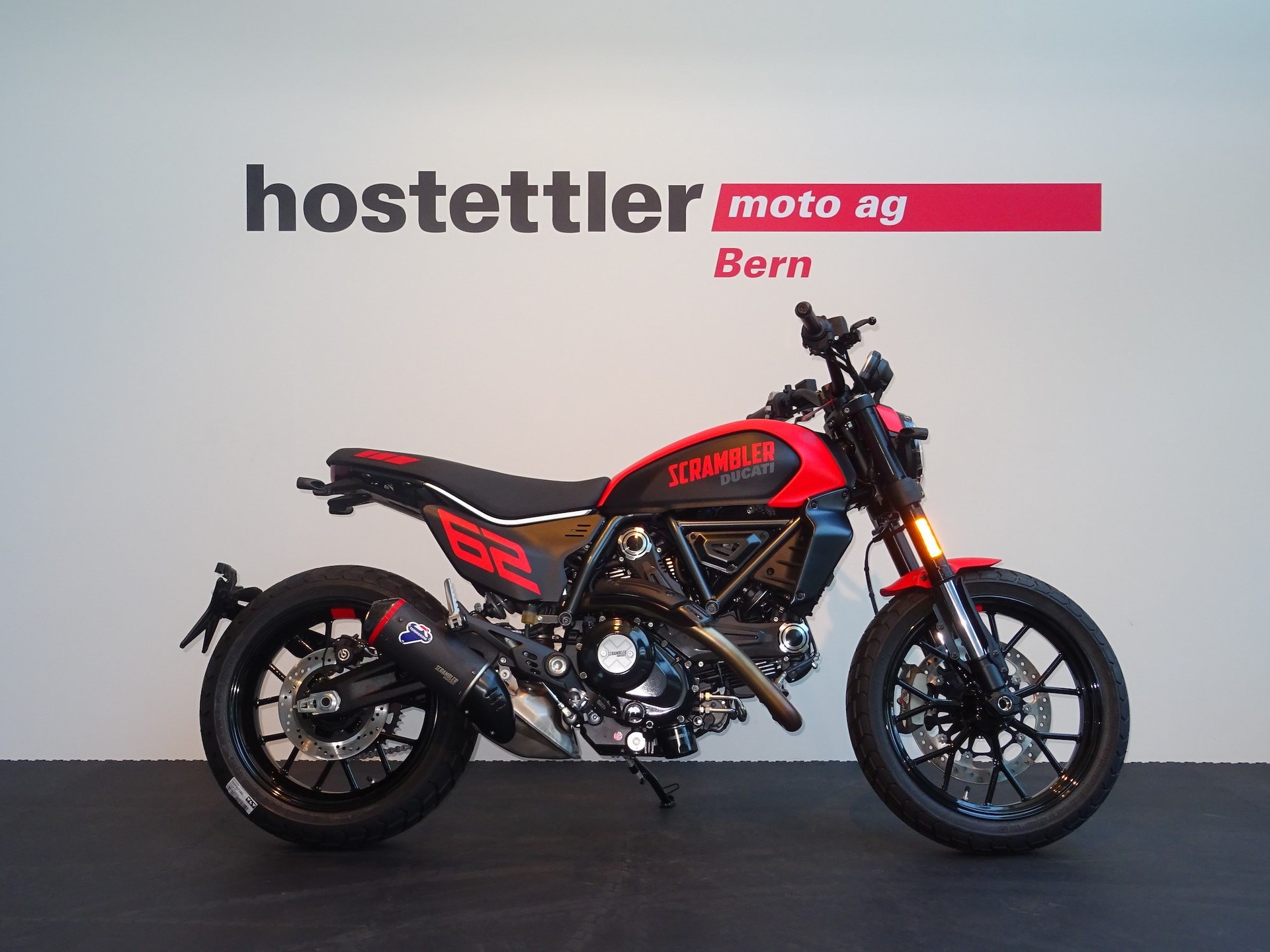 DUCATI SCRAMBLER 803 Full Throttle-showroom-element-1