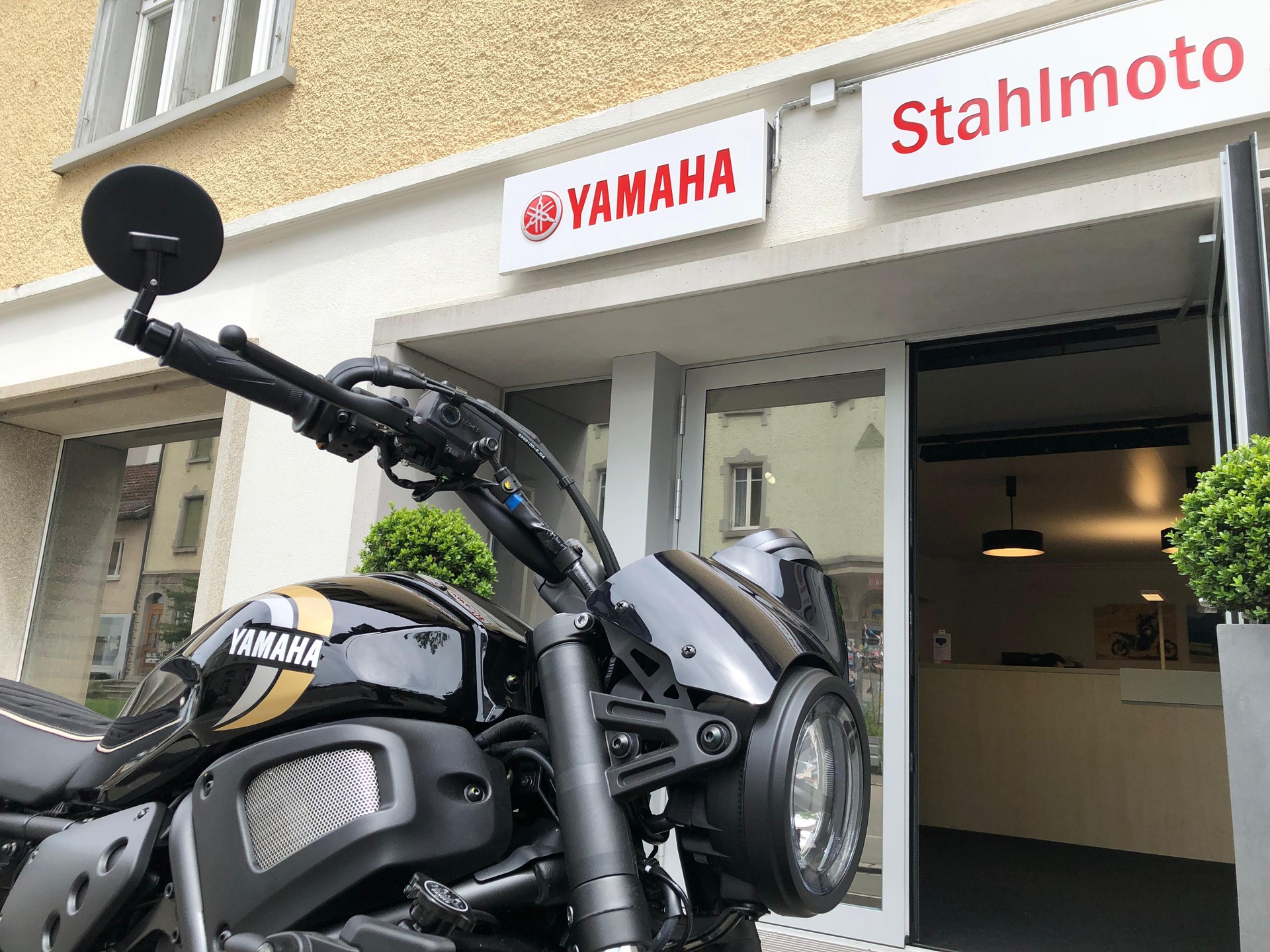 YAMAHA XSR 700 - Prime Edition-showroom-element-2