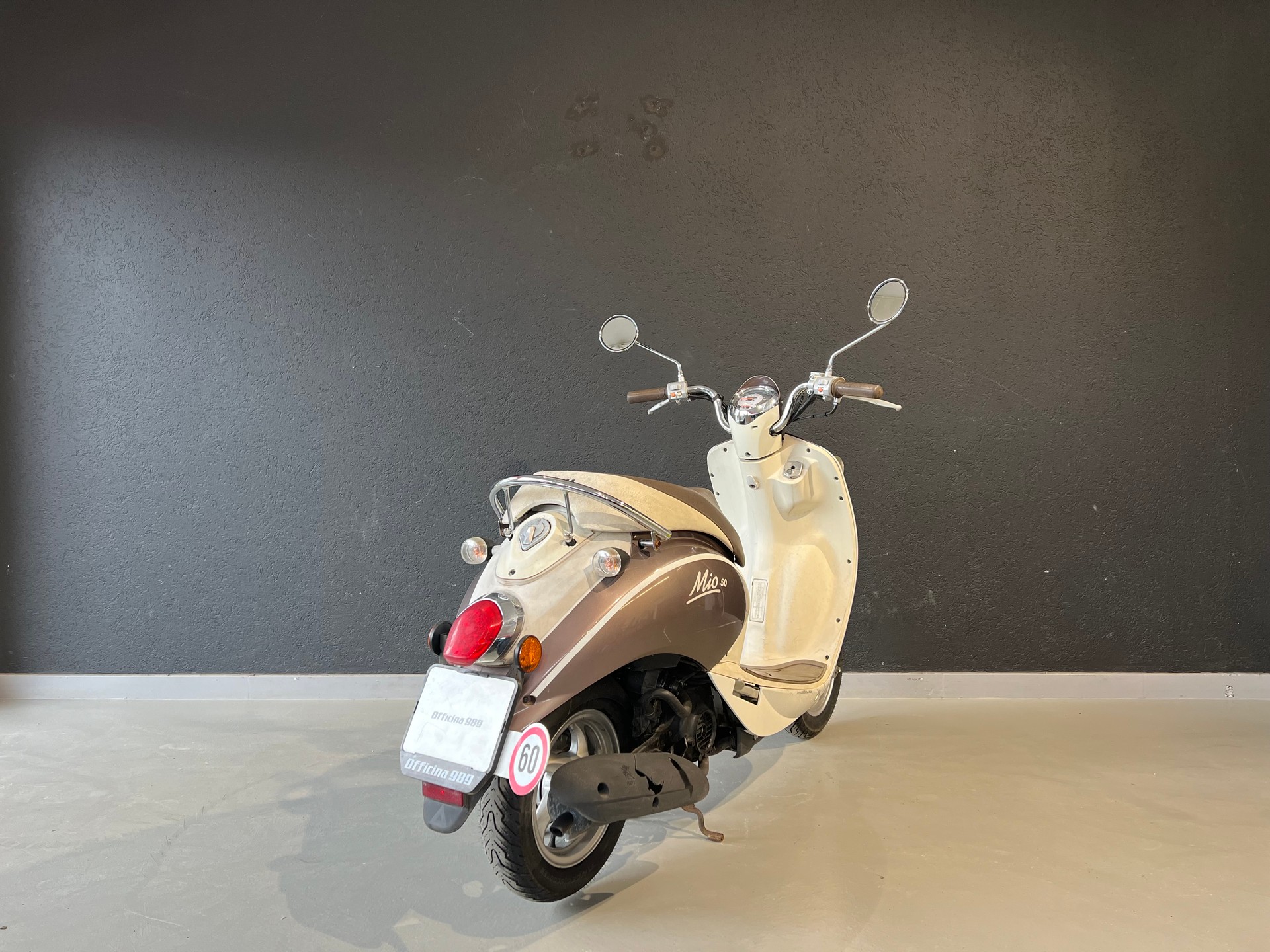 SYM Mio 50-showroom-element-3