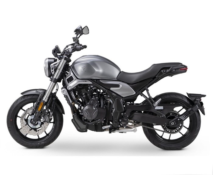 VOGE CLASSIC 500AC-showroom-element-1