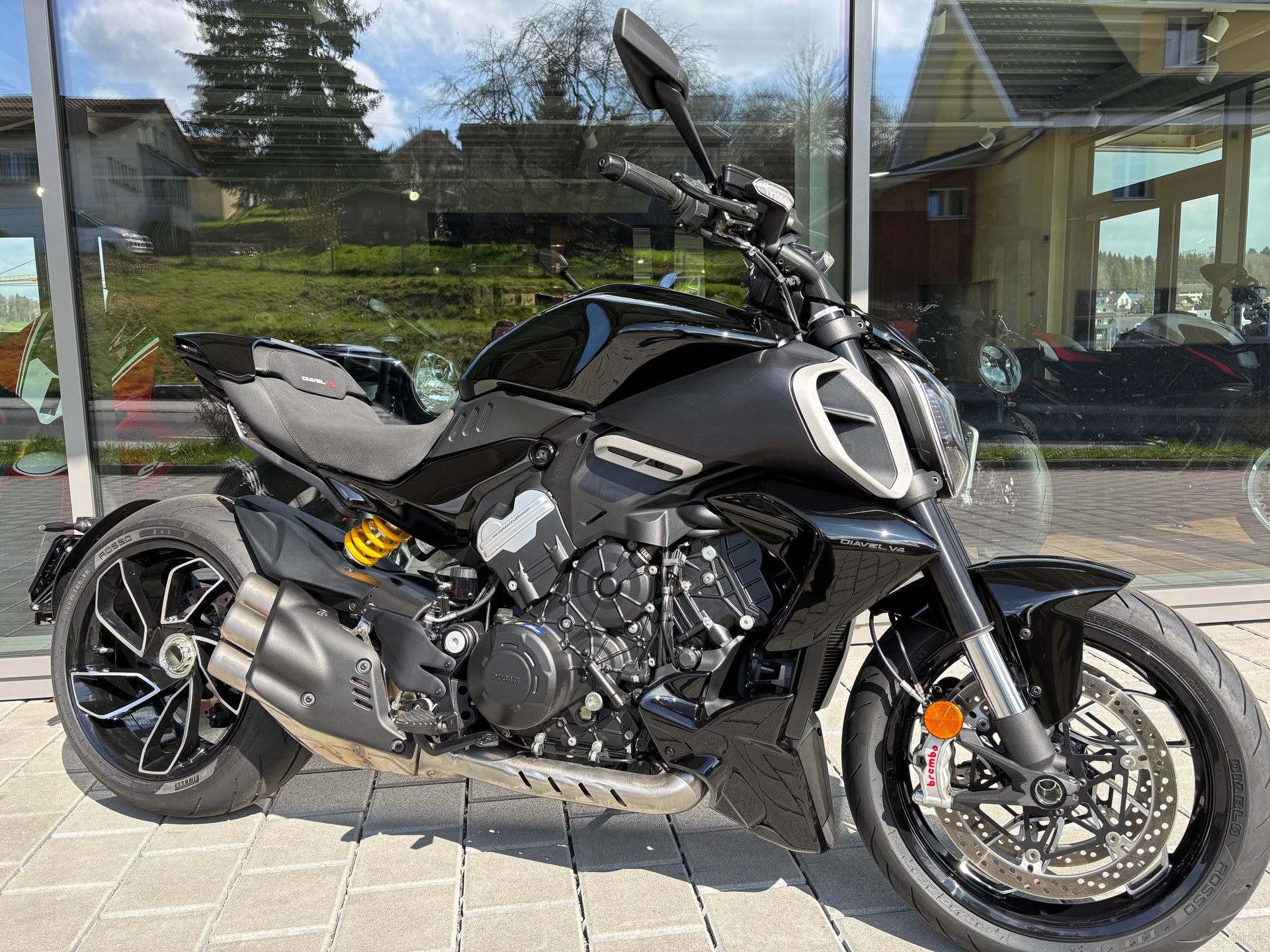 DUCATI Diavel V4 MY24