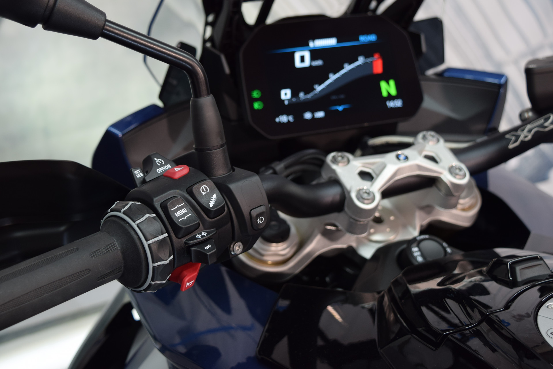 BMW S 1000 XR Sport Tieferlegung inkl. Gratis Service: 3Jahre / 30'000-image-6