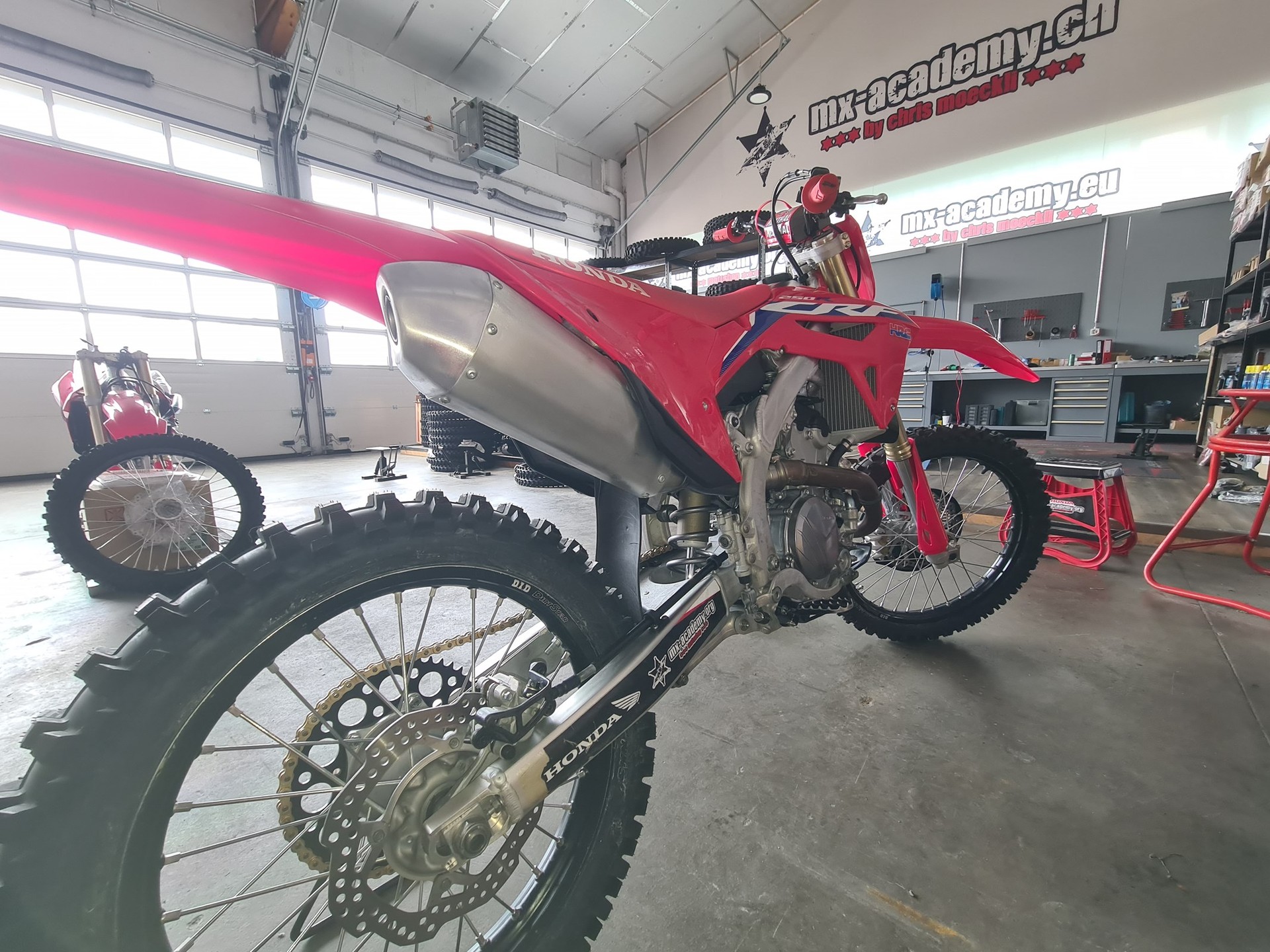 HONDA CRF 250 2022 49h top Zustand-image-3