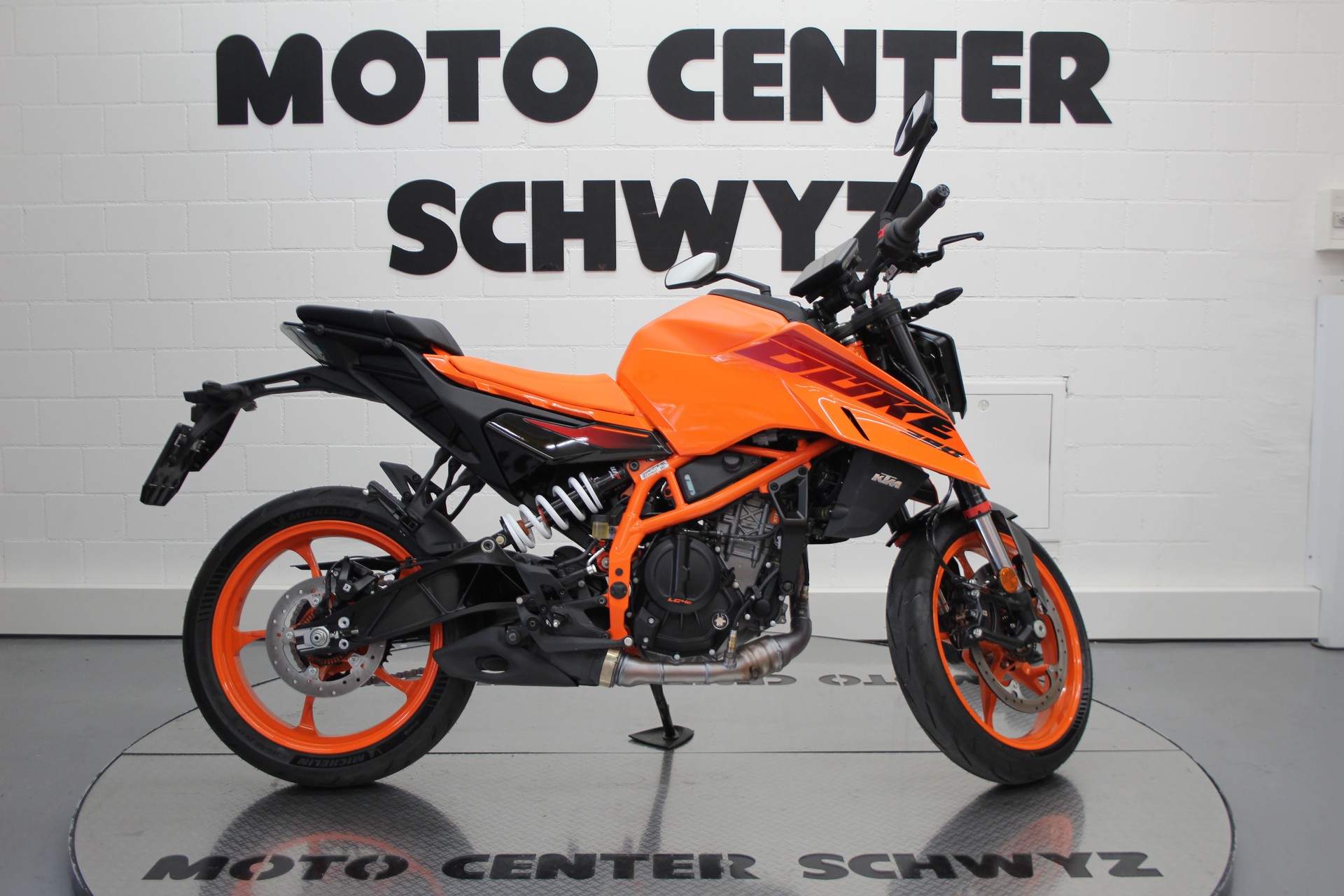 KTM 390 Duke