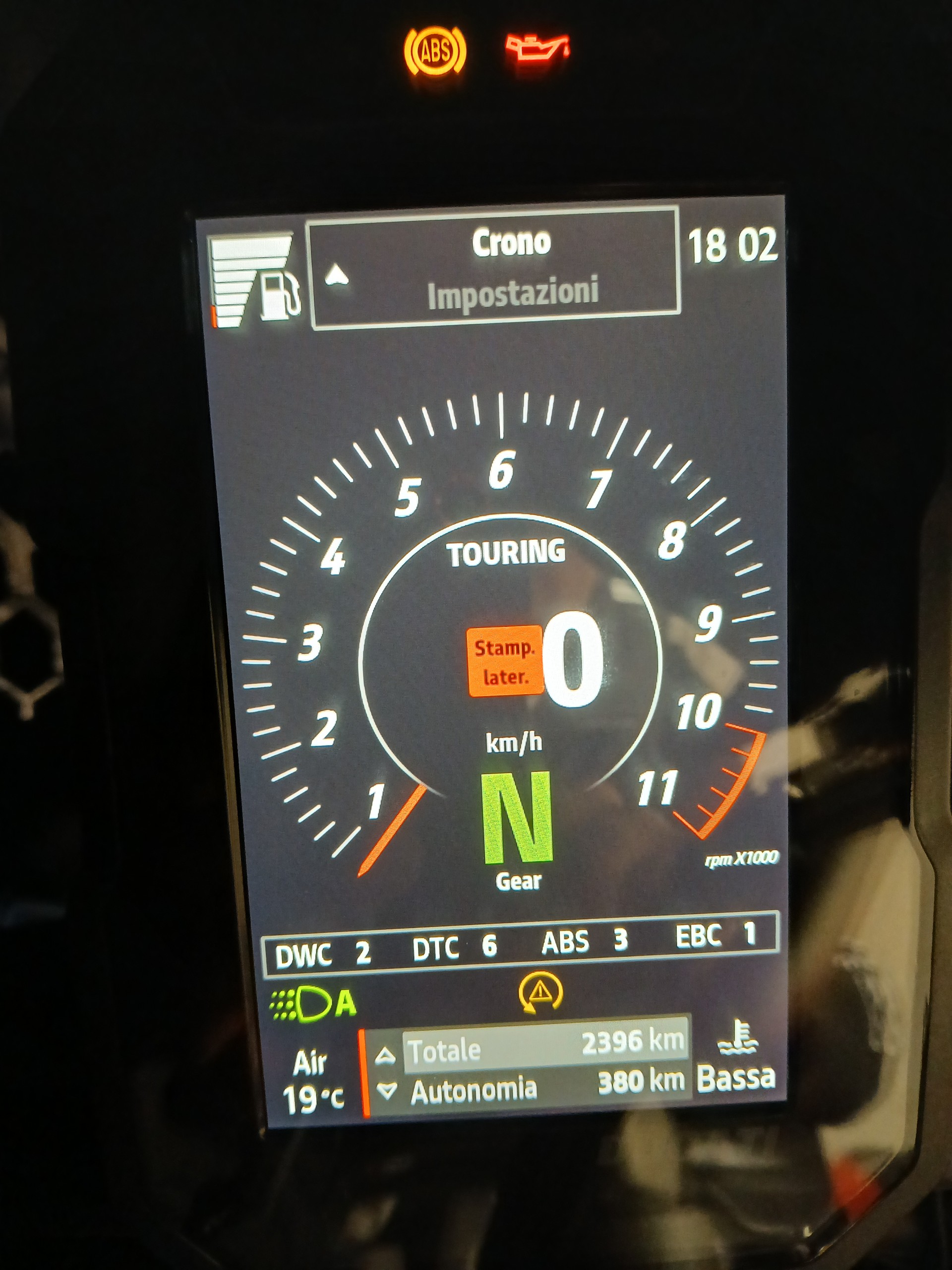 DUCATI Desert X-showroom-element-3
