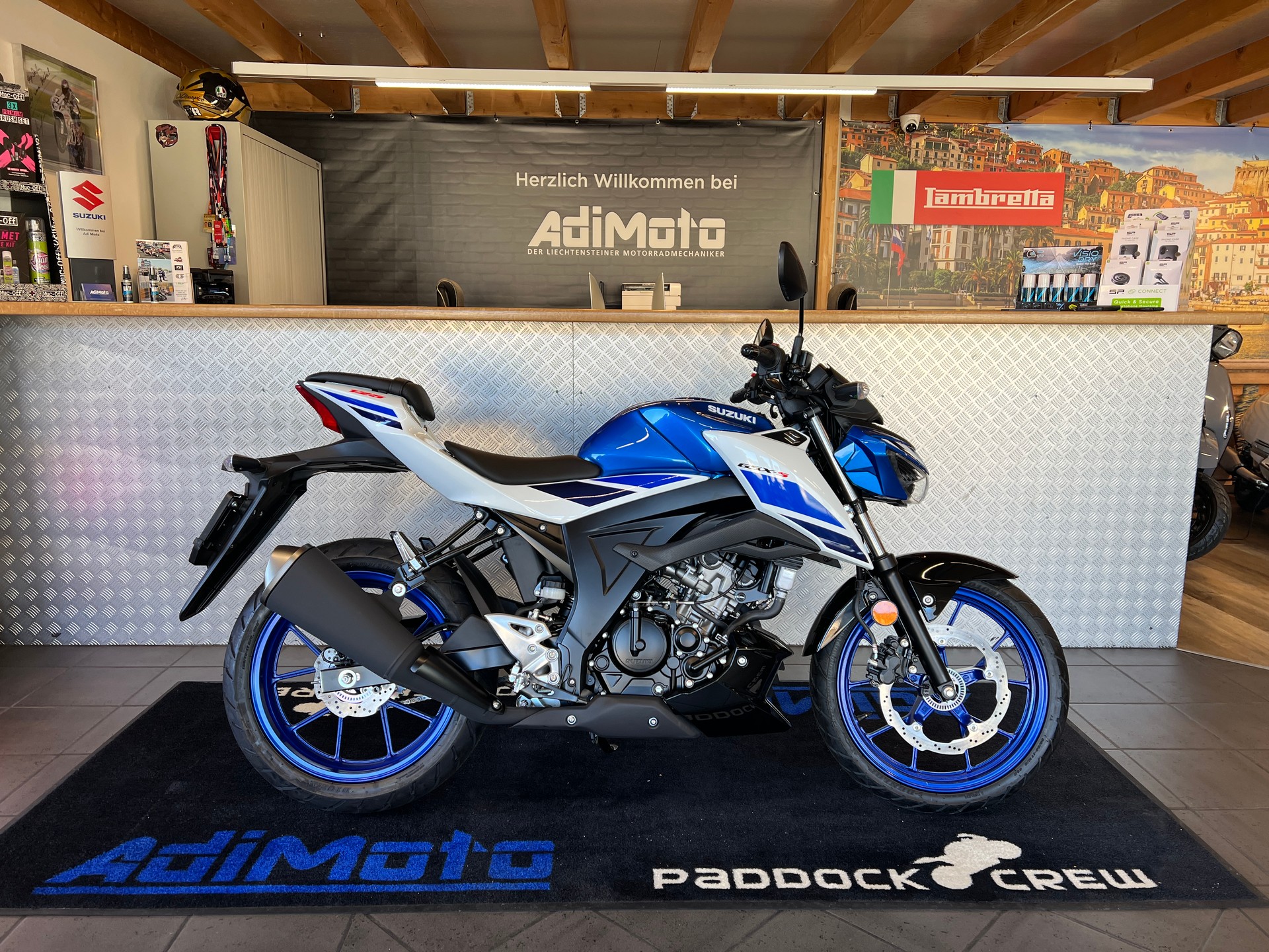 SUZUKI GSX-S 125