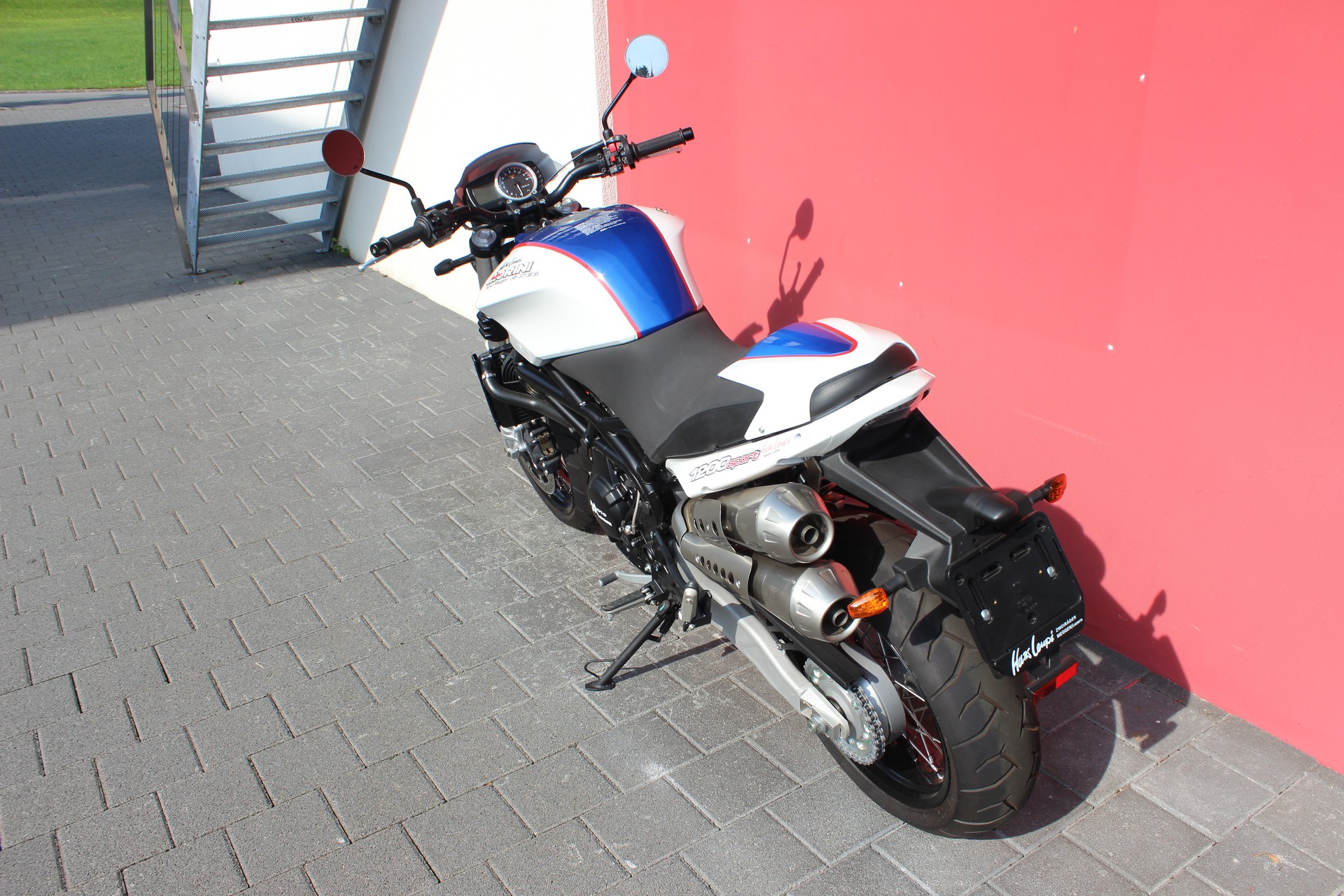 MOTO MORINI Sport 1200-showroom-element-3