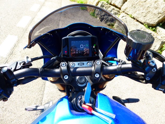 YAMAHA XSR 900-image-4