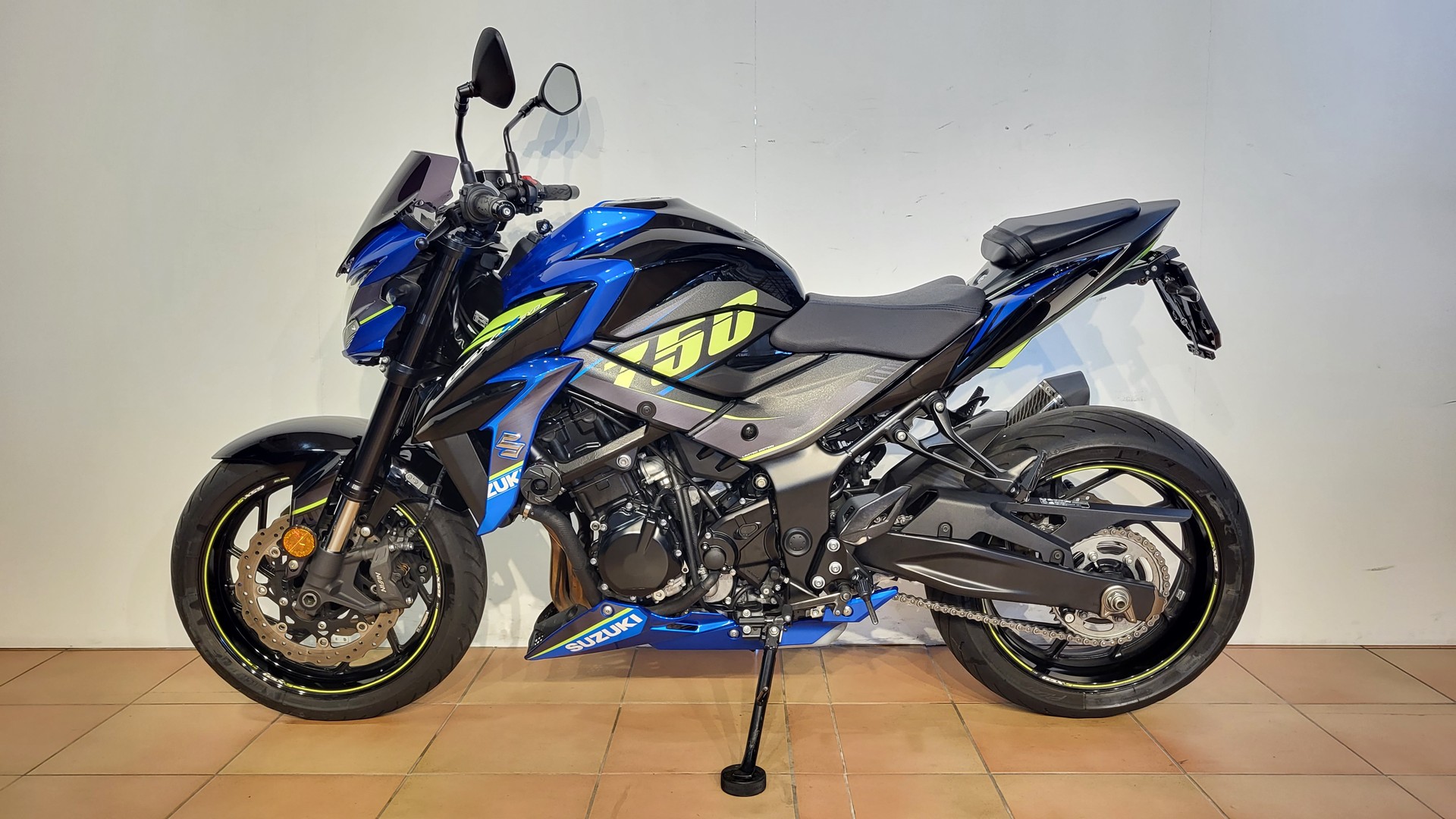SUZUKI GSX-S 750 EVO ABS (35kW)-showroom-element-1