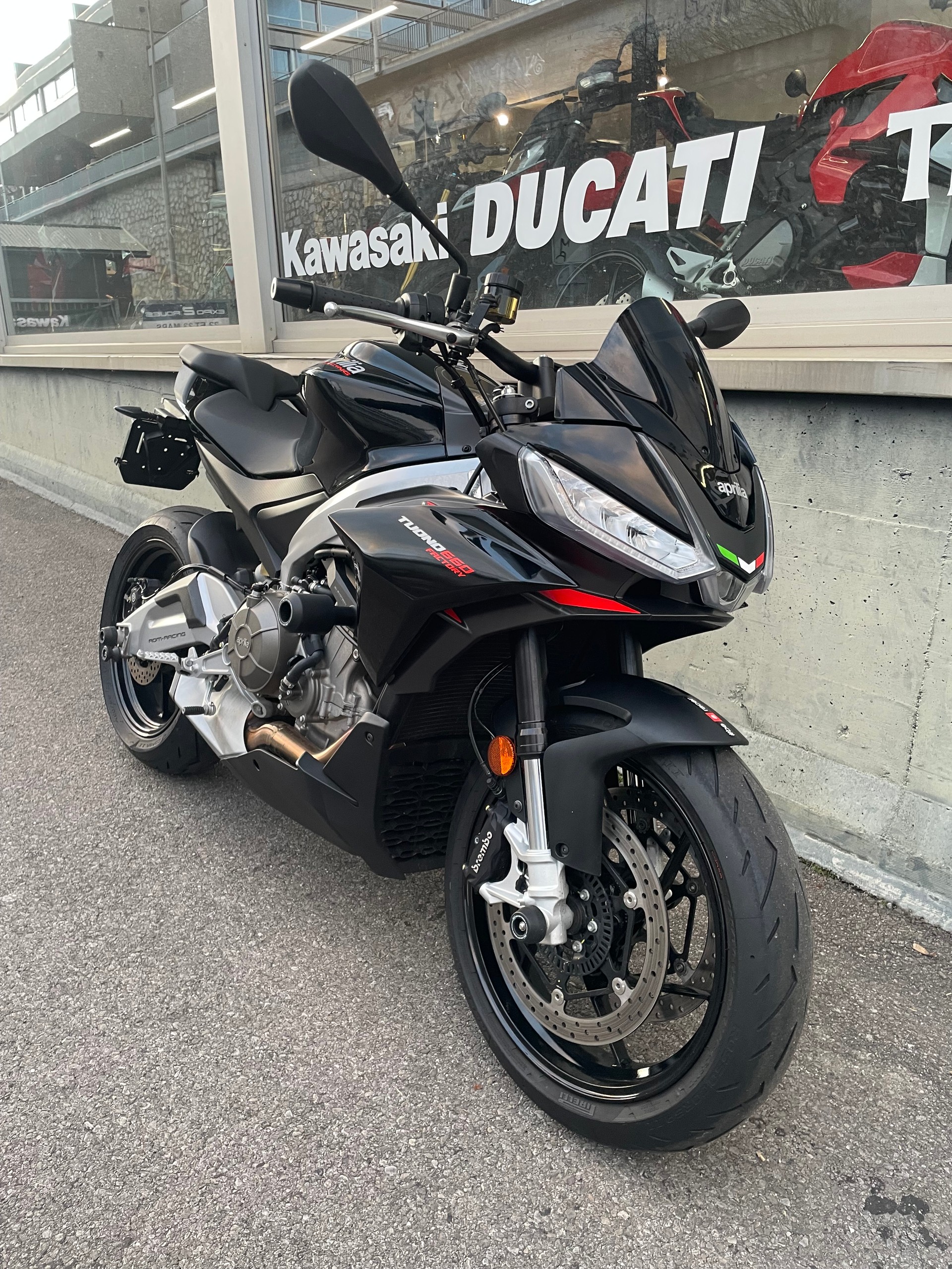 APRILIA Tuono 660 Factory-image-4