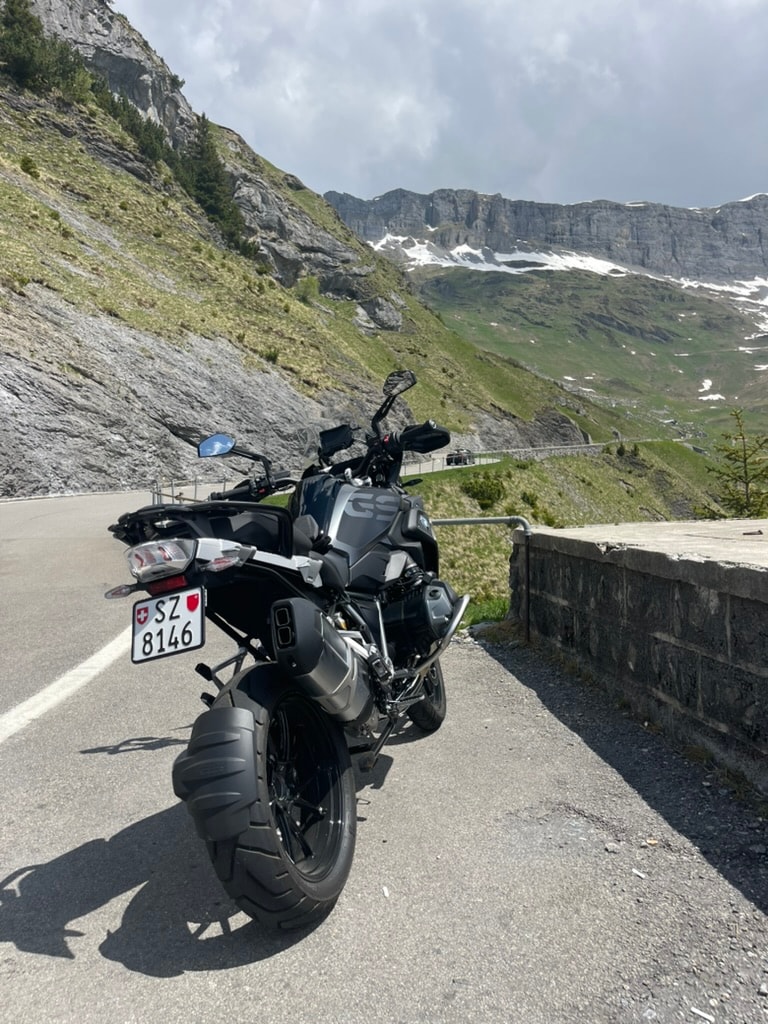 BMW R 1250 GS-image-2
