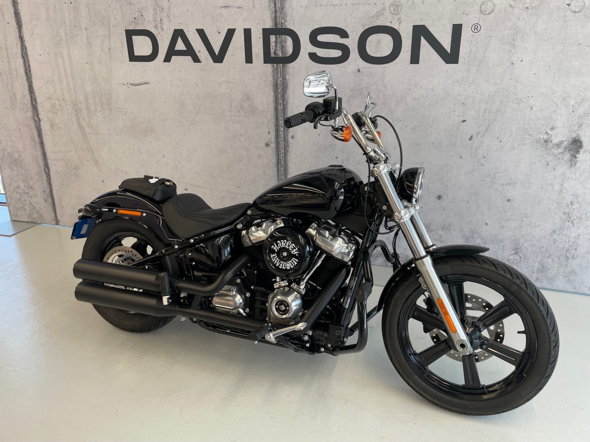 HARLEY-DAVIDSON FXST 1745 Softail Standard 107
