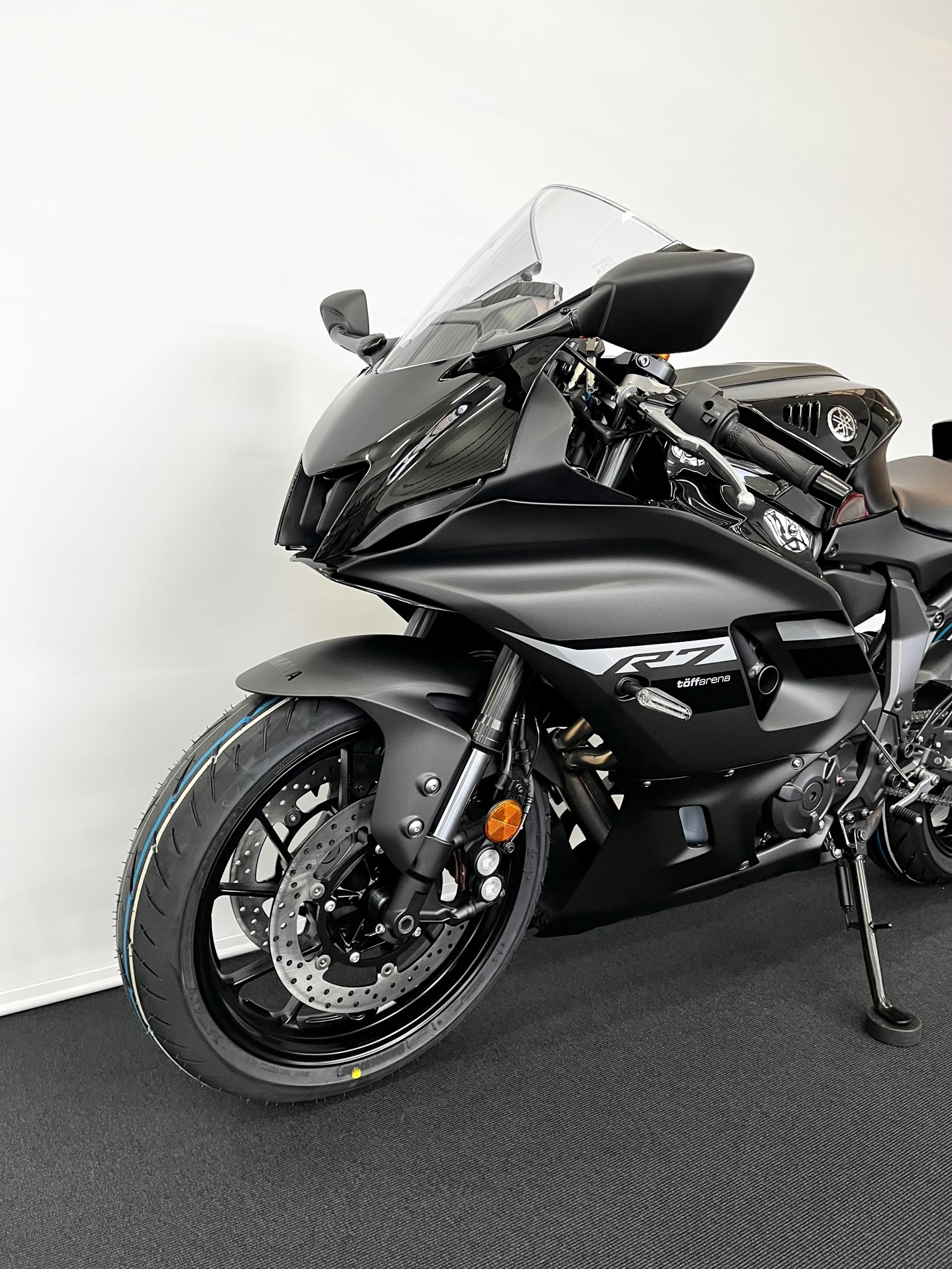 YAMAHA YZF-R7-showroom-element-3