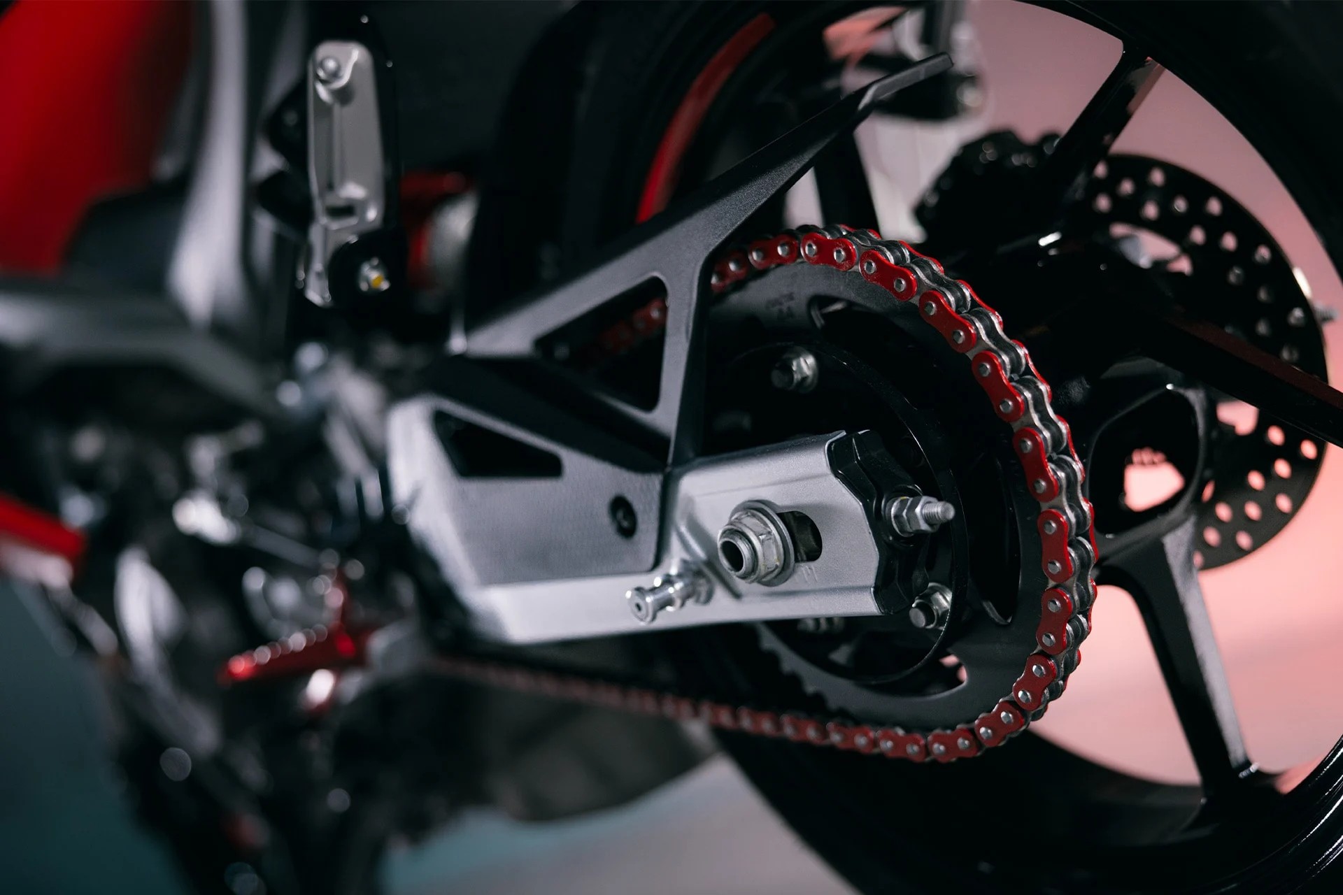 APRILIA Tuono 457-image-4