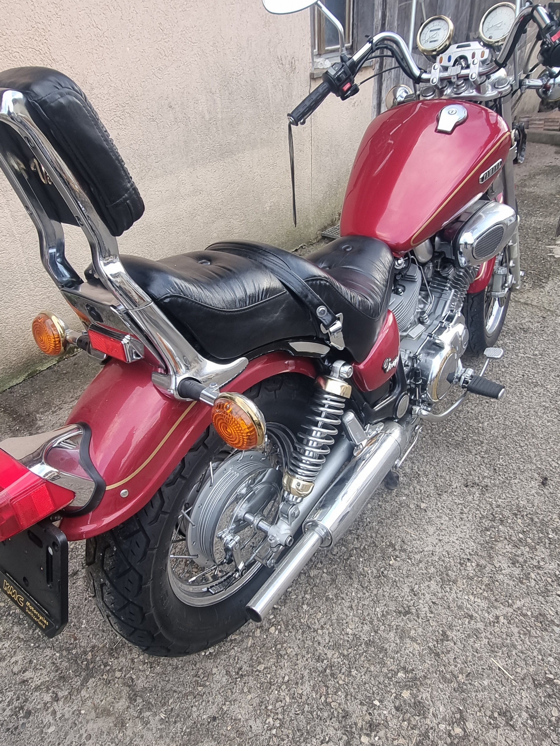 YAMAHA XV 750 SE Virago