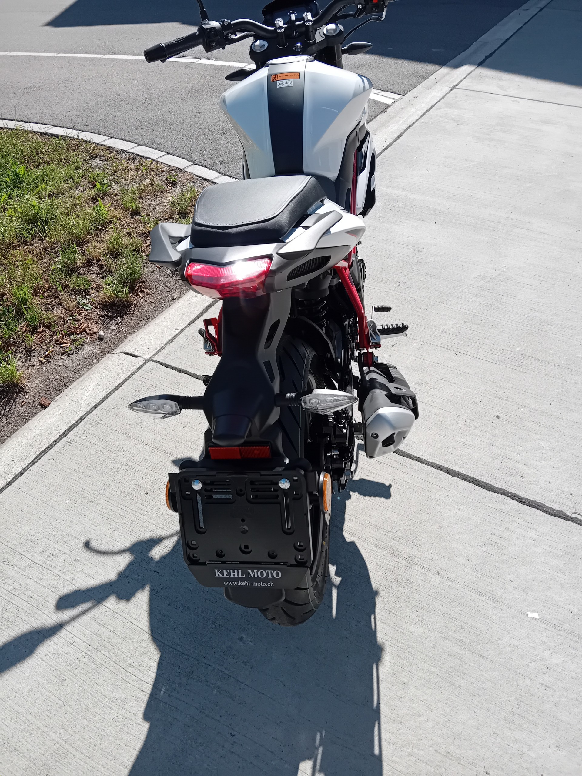 BENELLI BN 125-image-2
