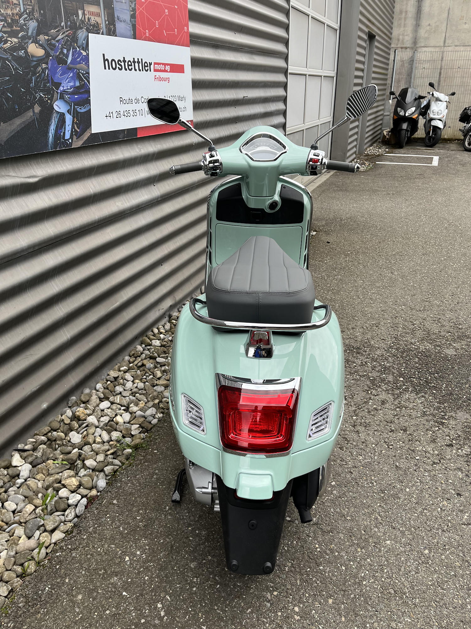 PIAGGIO Vespa GTS-image-7