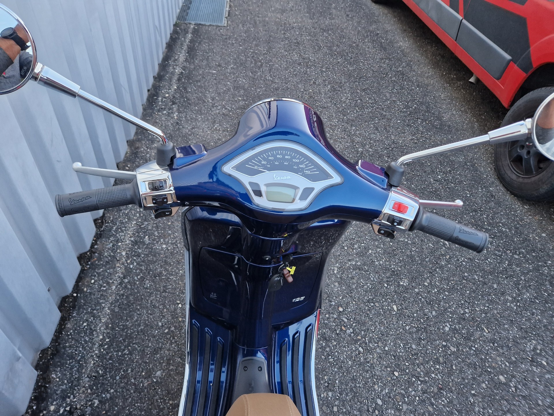 PIAGGIO Vespa 125 Primavera ABS Classic-image-5