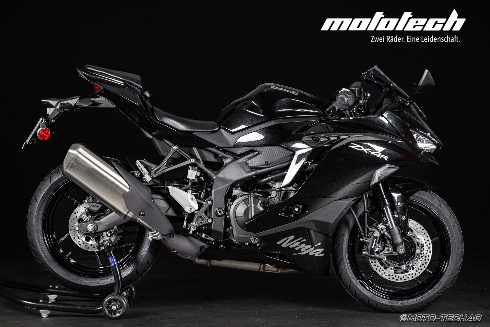 KAWASAKI Ninja ZX-4R MY25-showroom-element-1