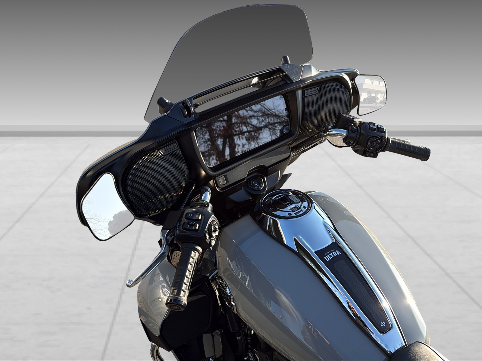 HARLEY-DAVIDSON FLHXU Street Glide Ultra 117-showroom-element-3