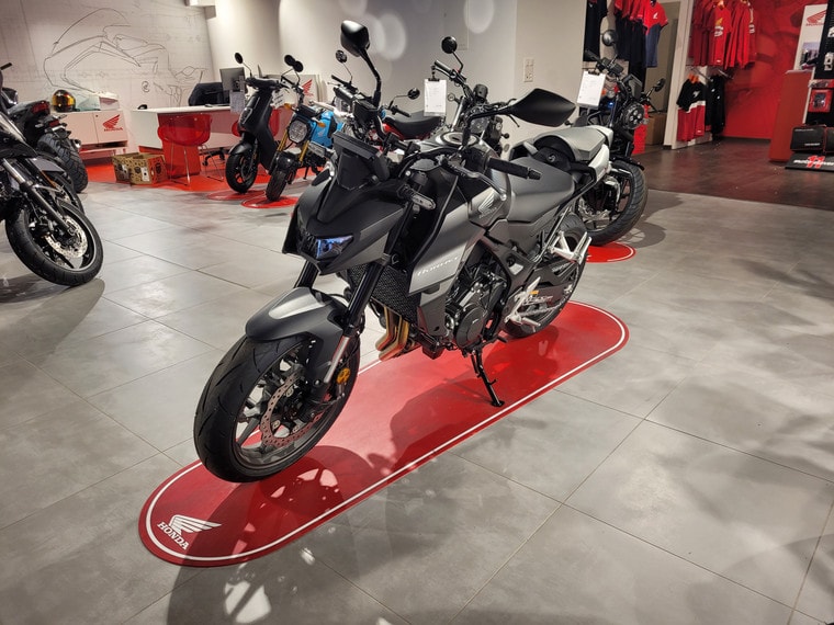 HONDA CB 750 Hornet-image-4