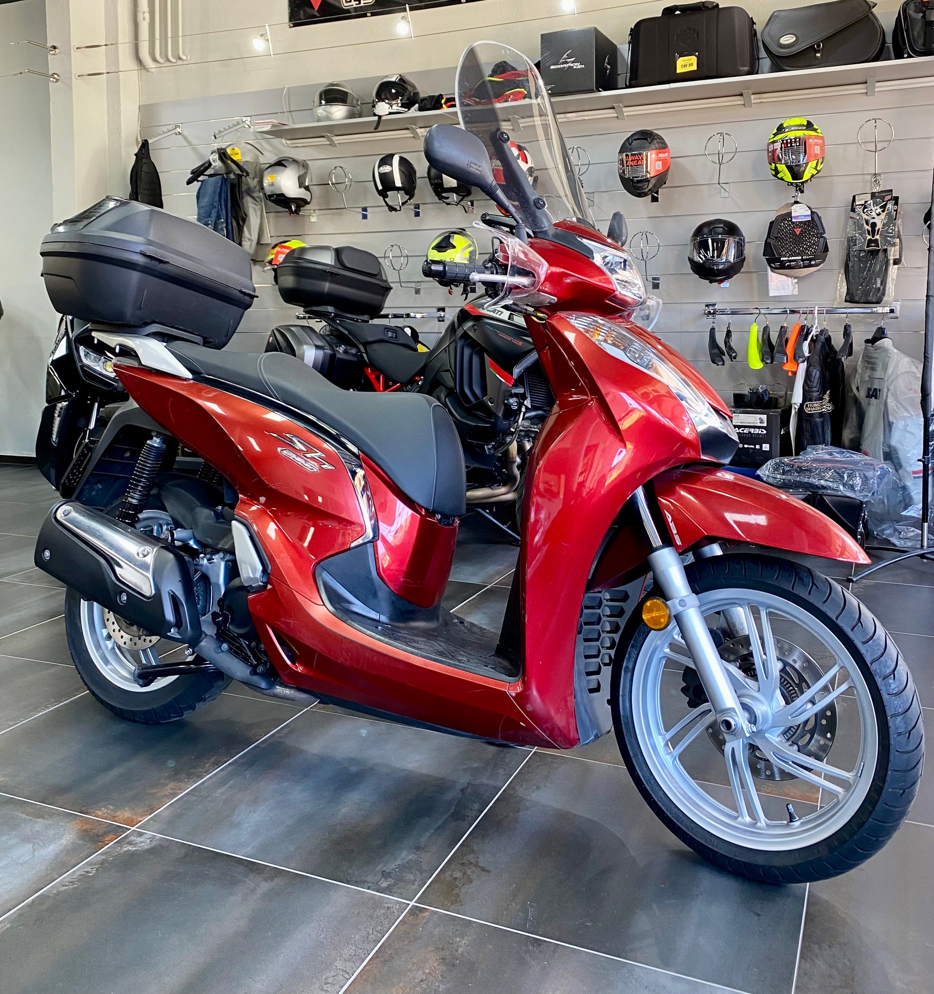 HONDA SH 300 i ABS